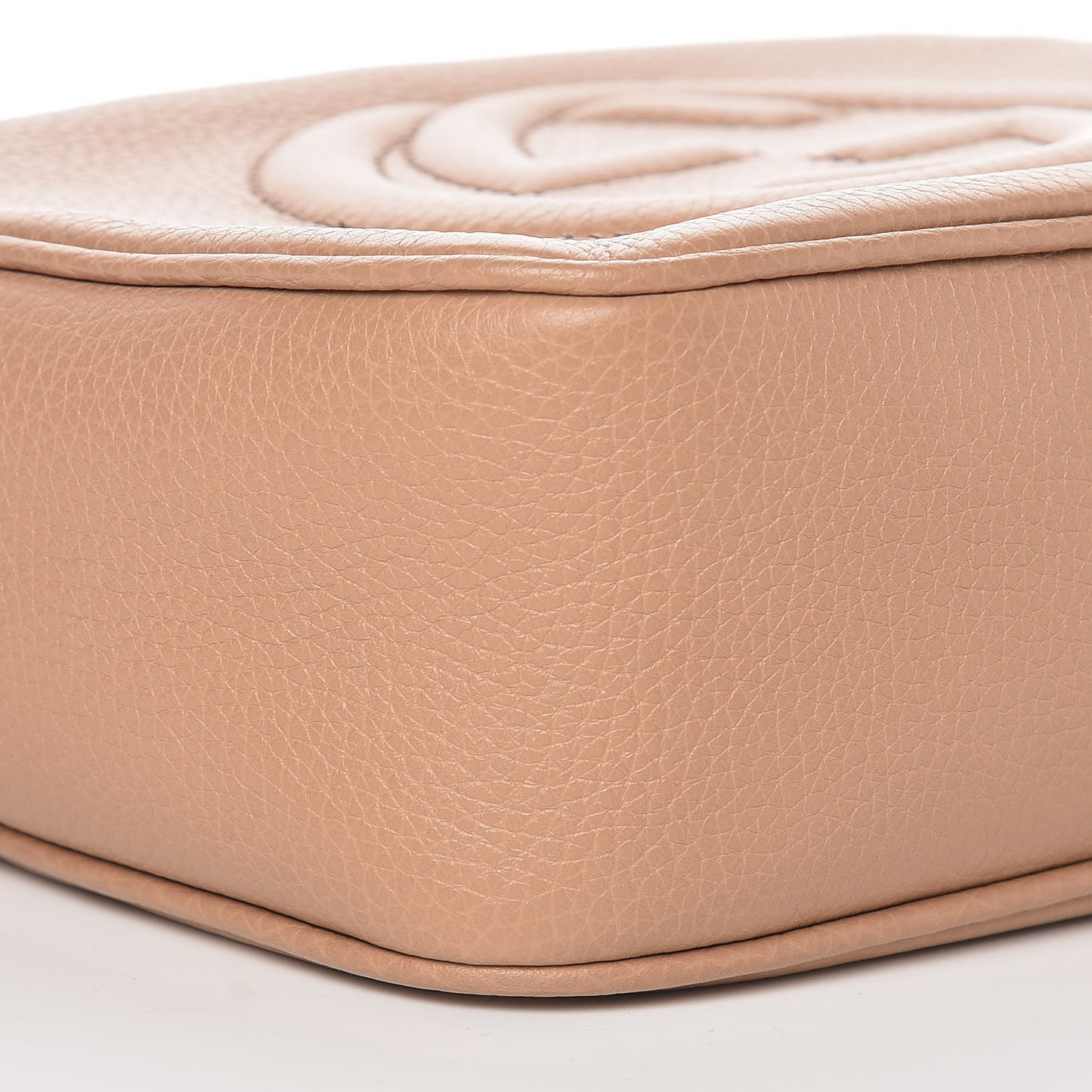 Pebbled Calfskin Small Soho Disco Bag Camelia