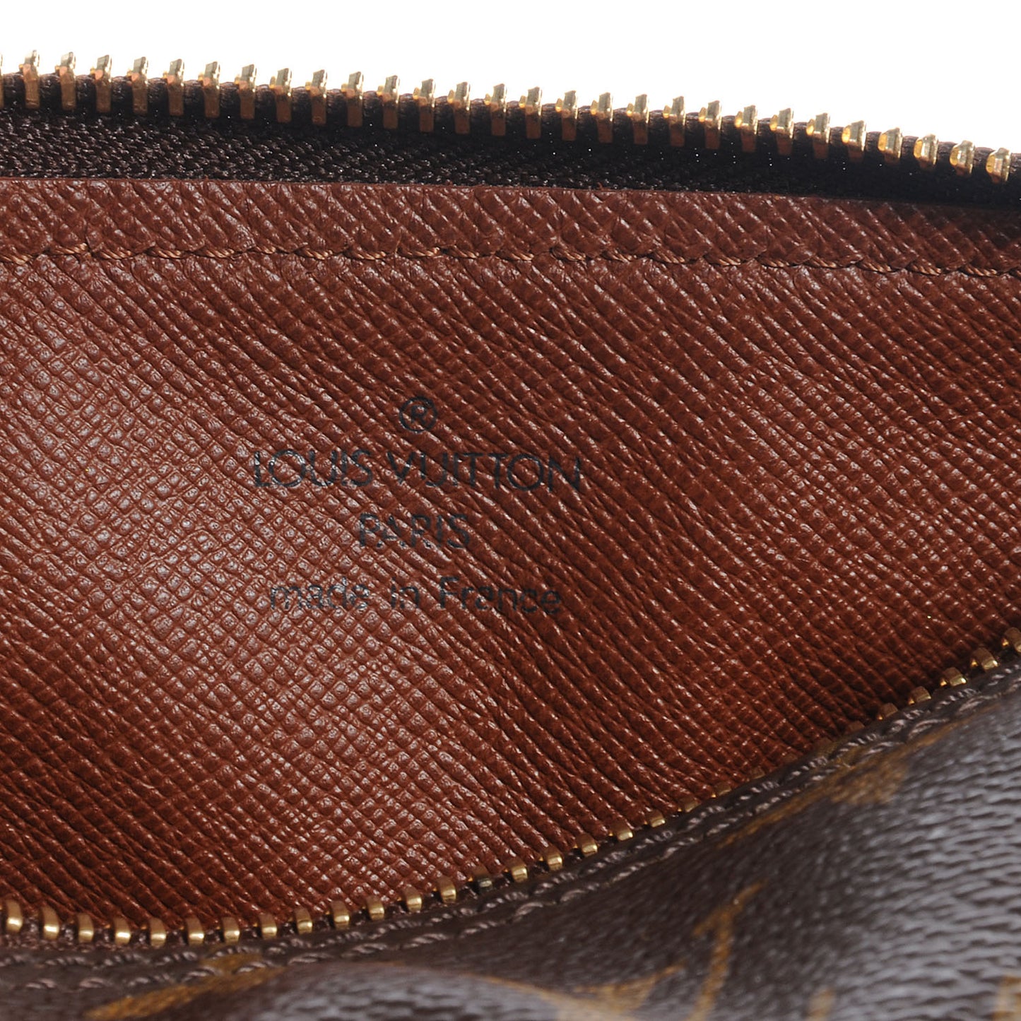 Monogram Papillon 19
