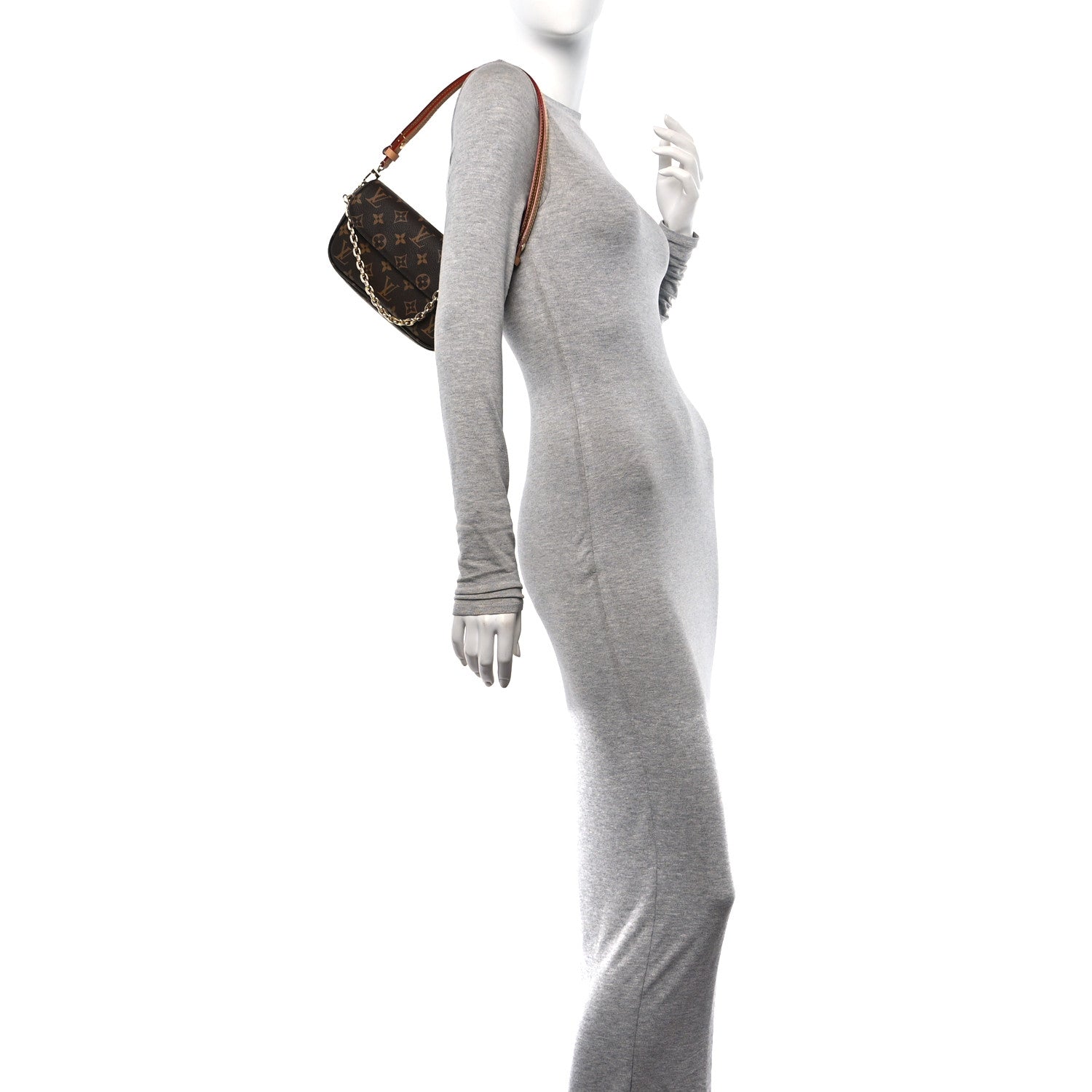 Louis Vuitton Monogram Ivy Wallet On Chain 2 of 9