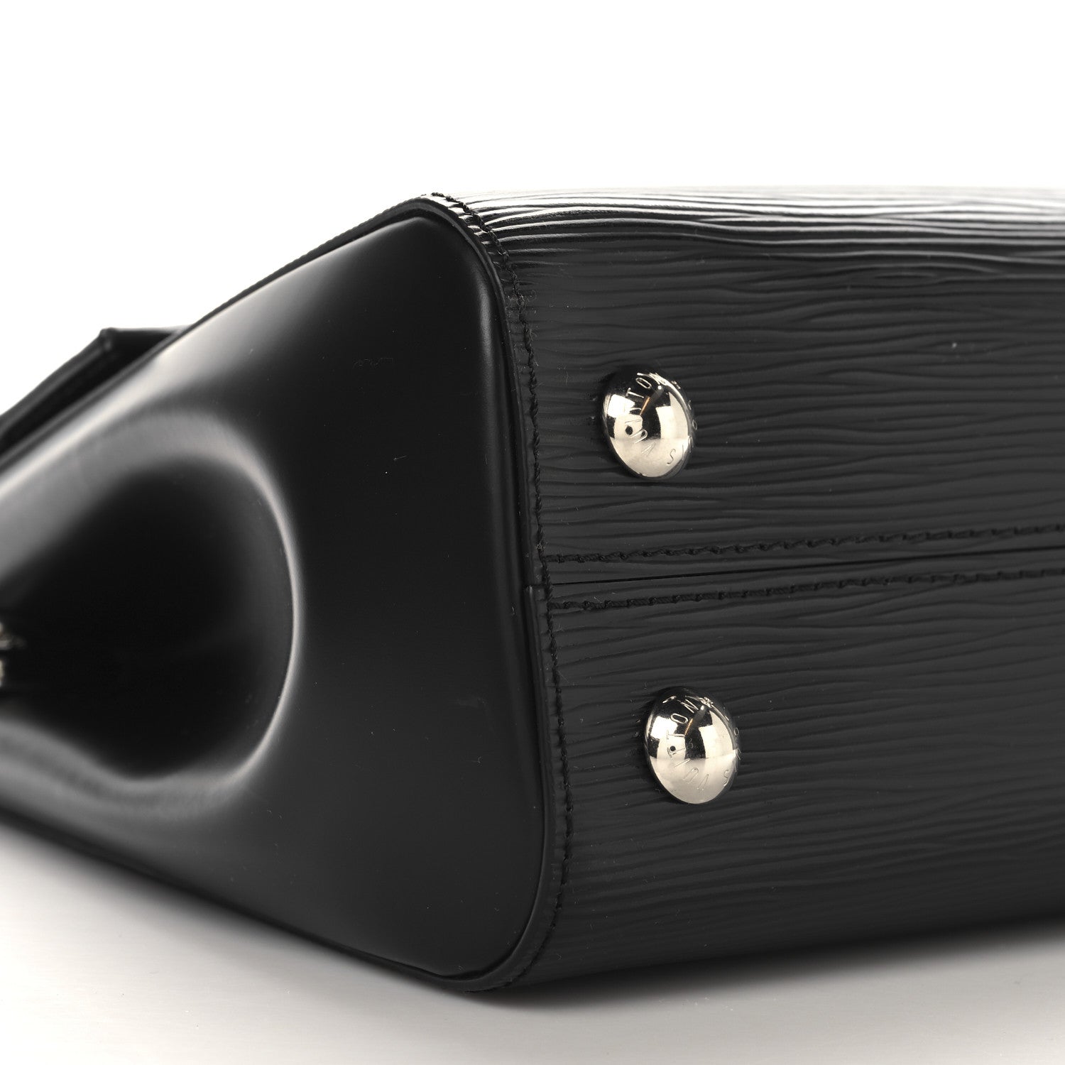 Louis Vuitton Epi Cluny BB Black 7 of 8