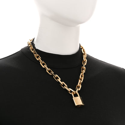 Louis Vuitton LV Edge Necklace Cadenas Gold 2 of 8