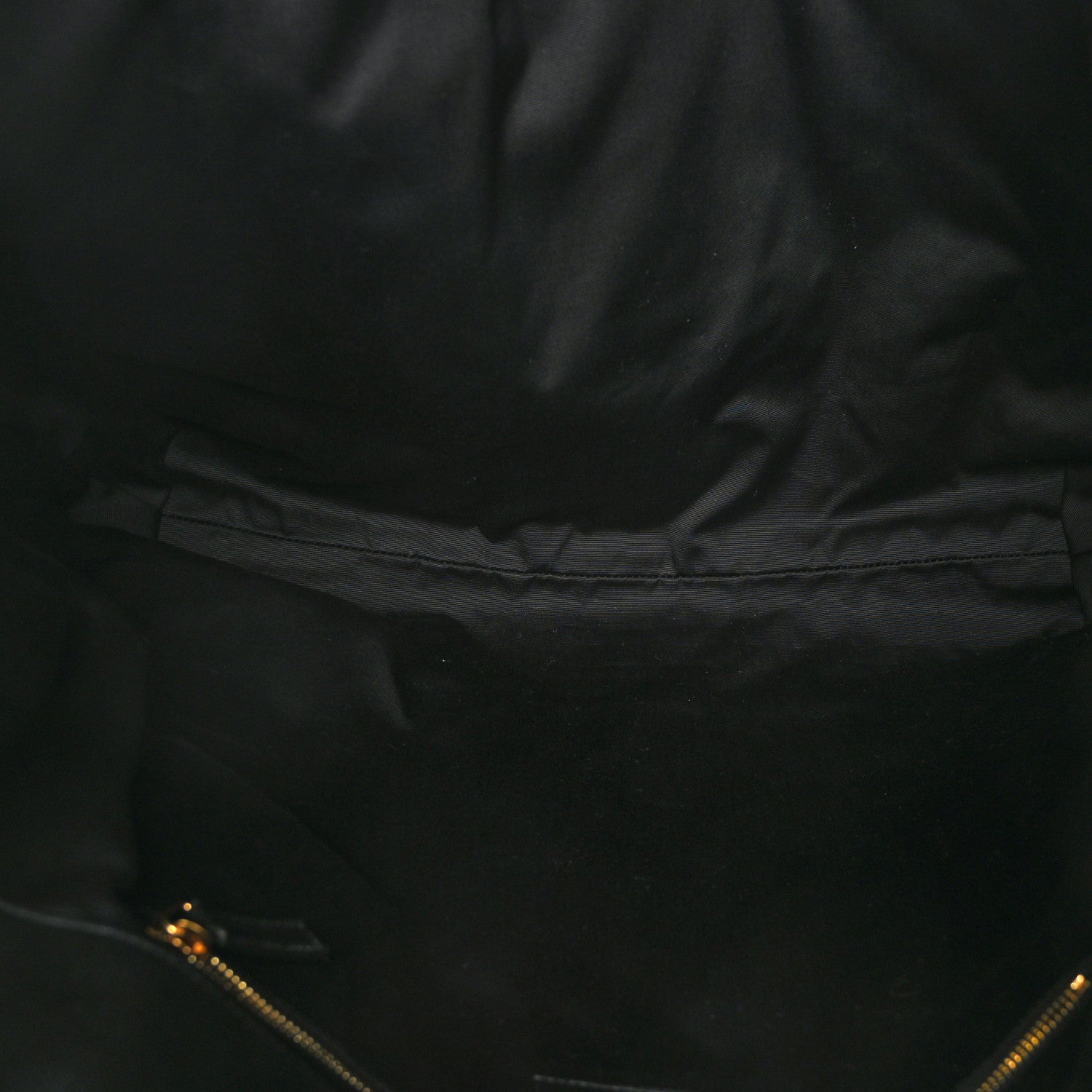 Saint Laurent Lambskin Quilted Maxi Icare Shopping Tote Black 6 of 10
