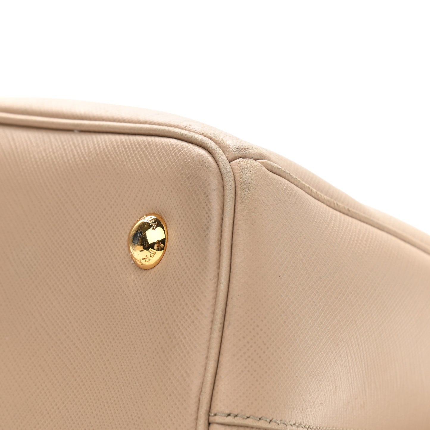 Saffiano Medium Galleria Double Zip Tote Sabbia