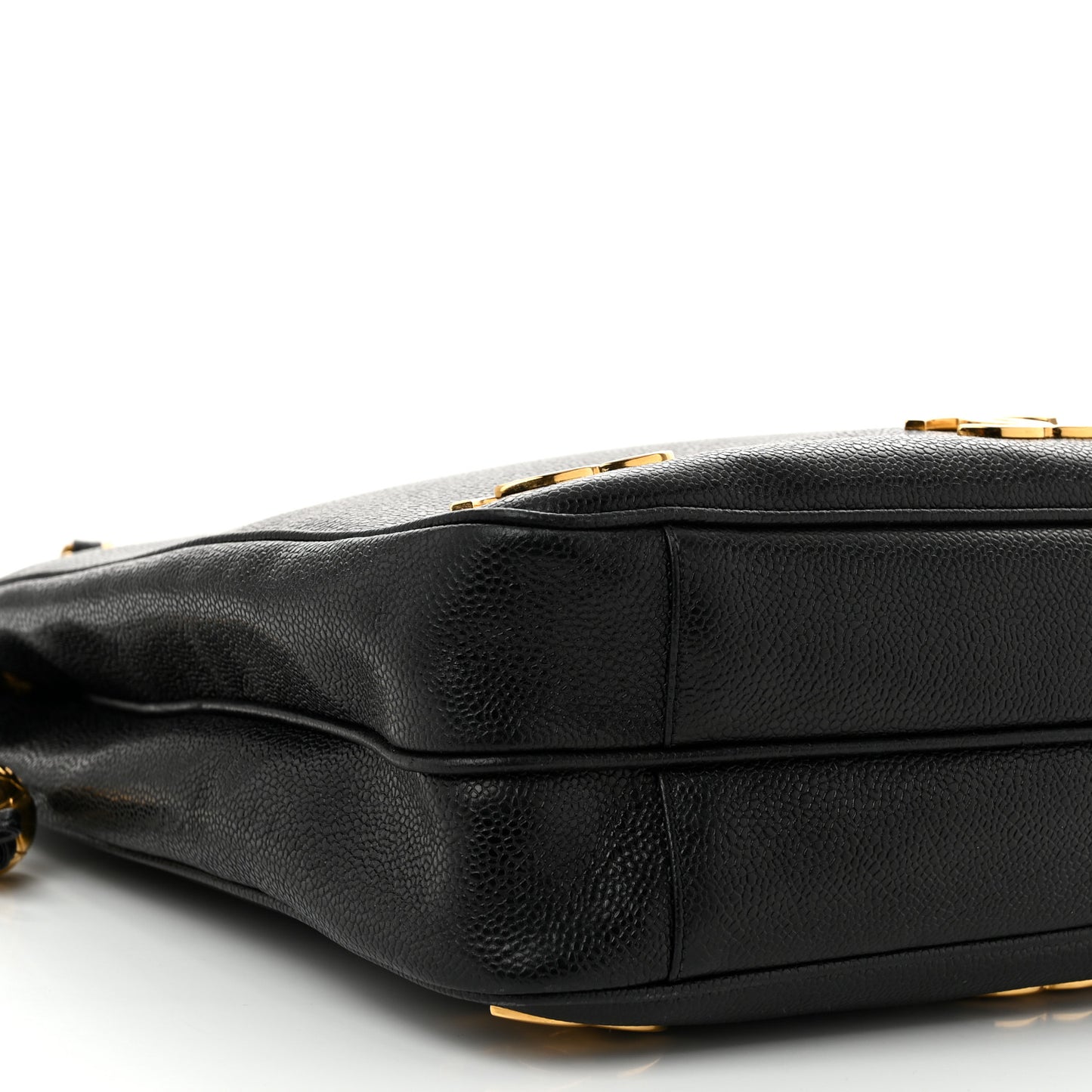 Caviar CC Shoulder Bag Black