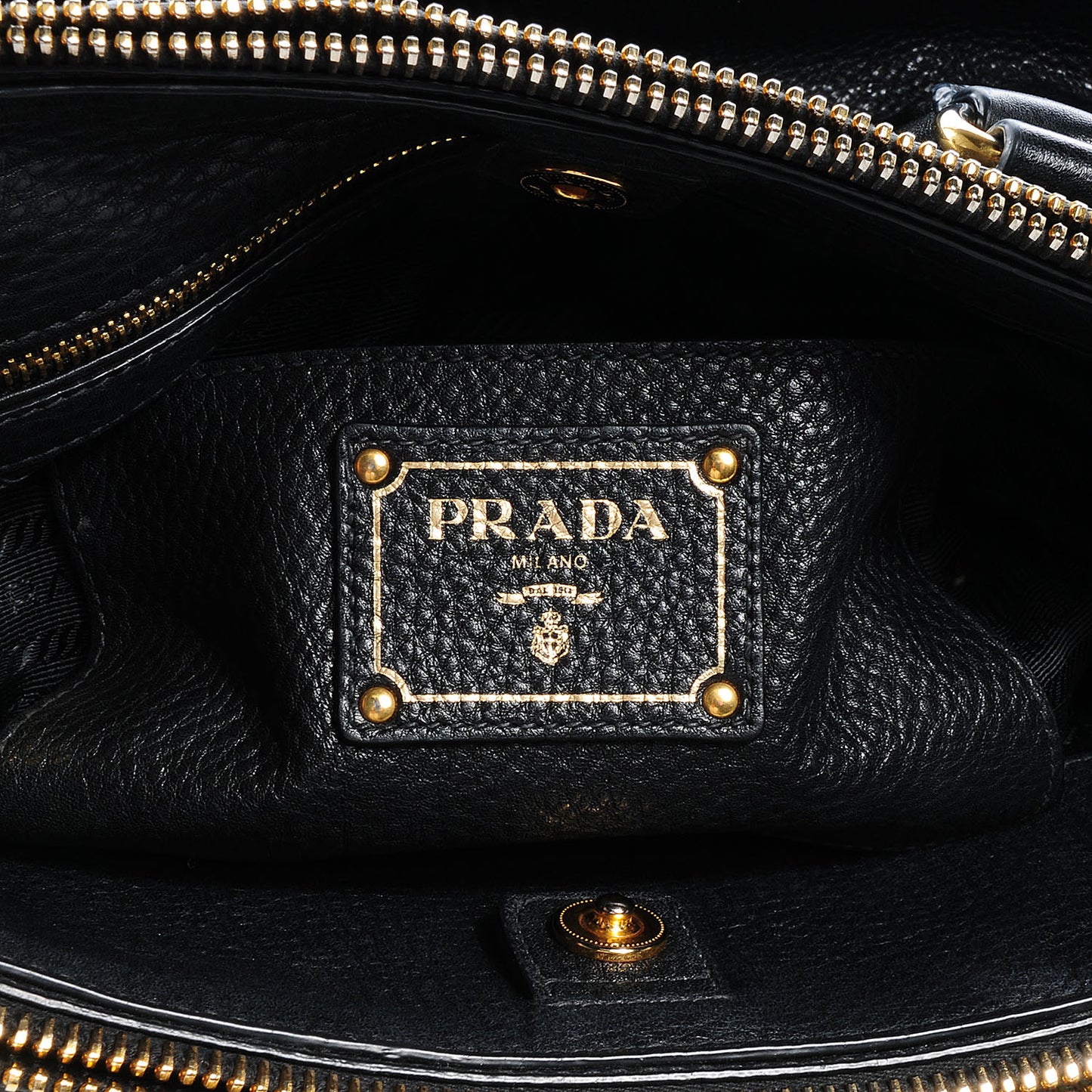 Vitello Daino Double Zip Tote Black