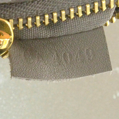 Louis Vuitton Patent Sobe Clutch Gris 10 of 15