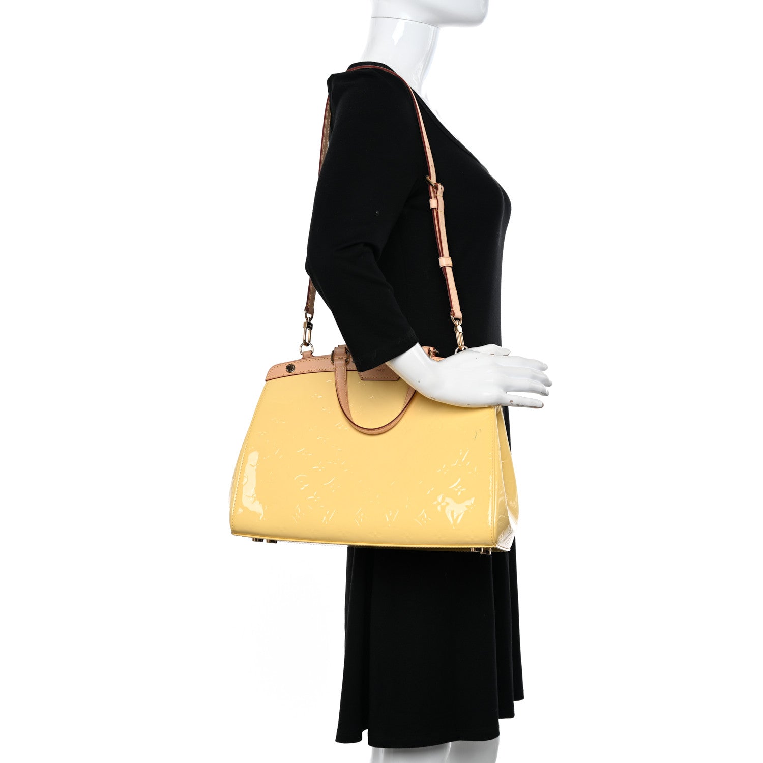 Louis Vuitton Vernis Brea MM Citrine 2 of 11