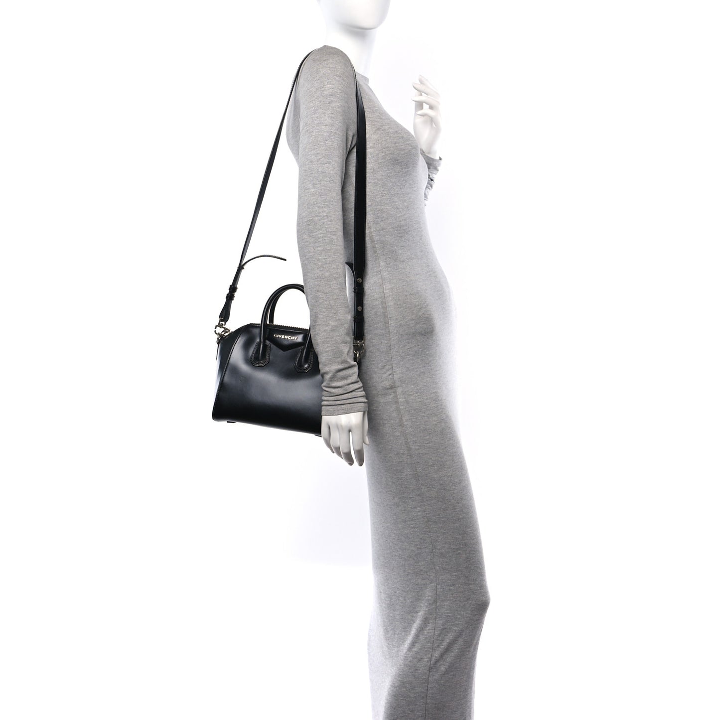 Shiny Lord Calfskin Mini Antigona Black