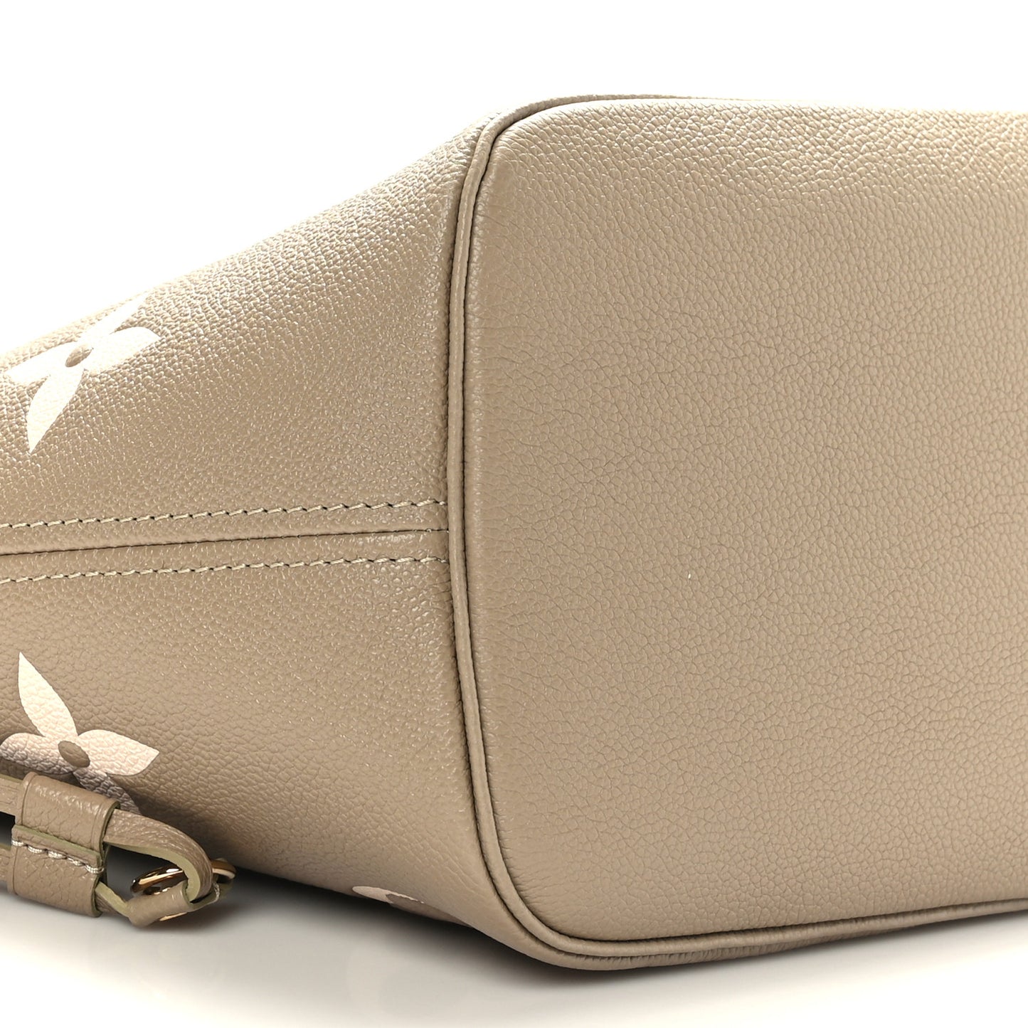Empreinte Monogram Giant Neverfull MM Khaki Cream