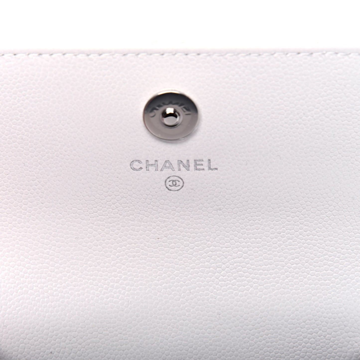 Caviar Quilted My Everything Belt Flap Card Holder White