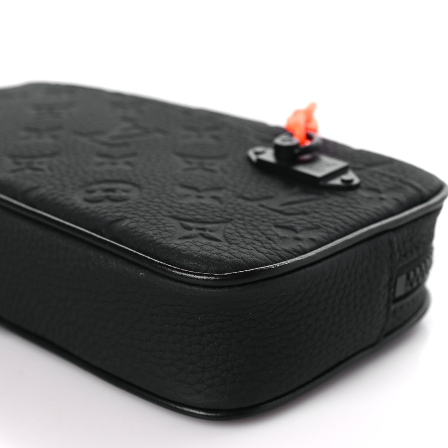 Taurillon Monogram Uniformes Solar Ray Soft Pochette Volga Belt Bag Black