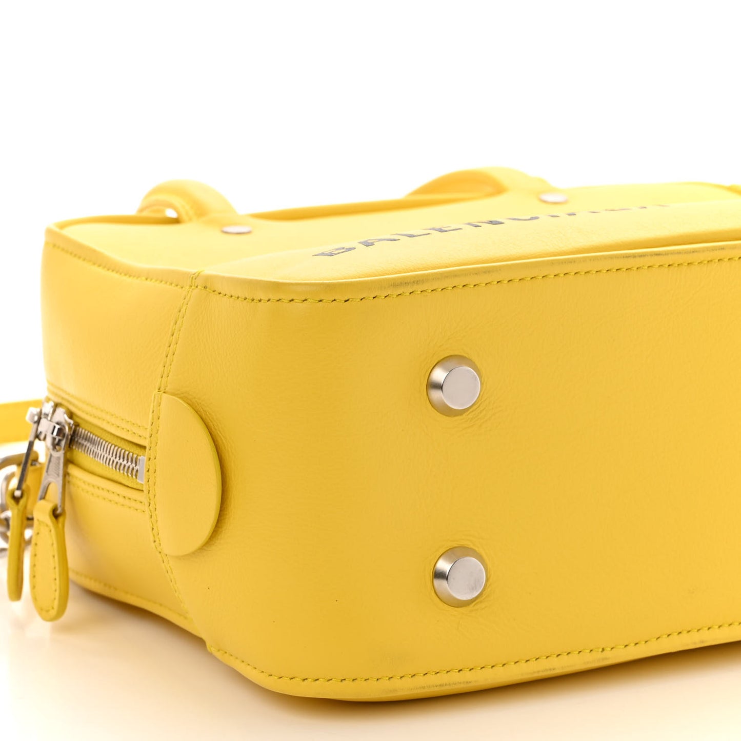 Shiny Day Calfskin Logo XS Triangle Square Bag Jaune Black