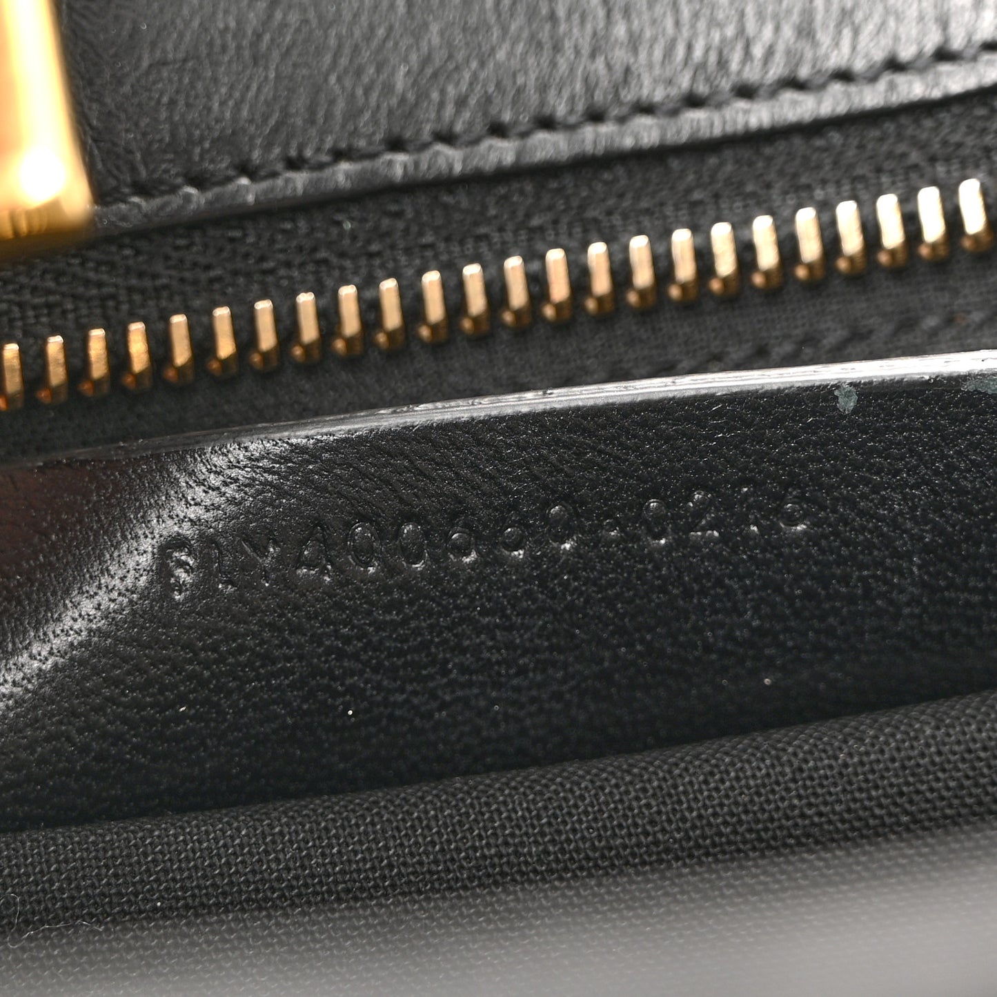 Textured Calfskin Small Classic Y Cabas Black