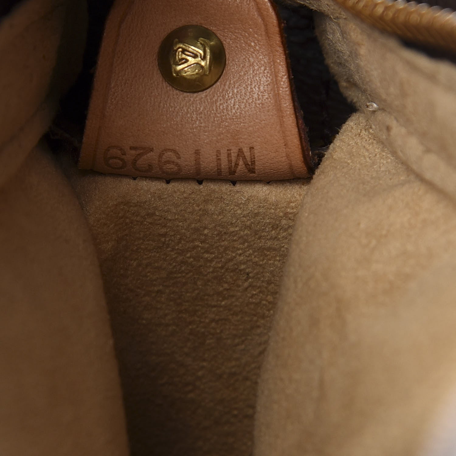 Louis Vuitton Monogram Looping GM 10 of 11