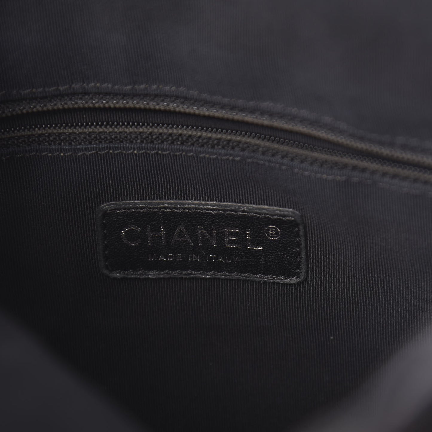 Metallic Aged Calfskin Quilted Medium Chain Me Hobo Dark Grey