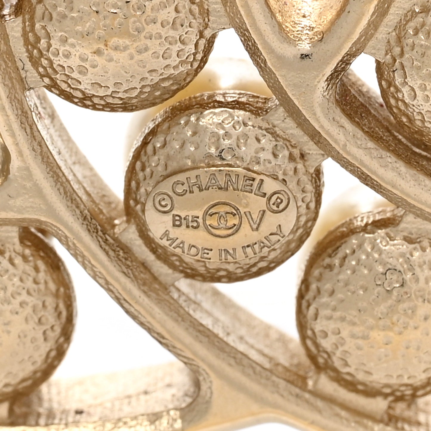 Pearl Crystal CC Brooch Gold Pearly White