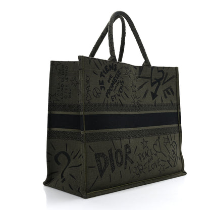 Christian Dior Canvas Embroidered Graffiti Book Tote Vert 1 of 9