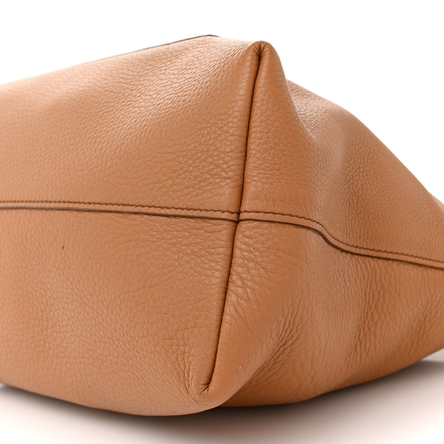 Vitello Daino Pocket Tote Caramel