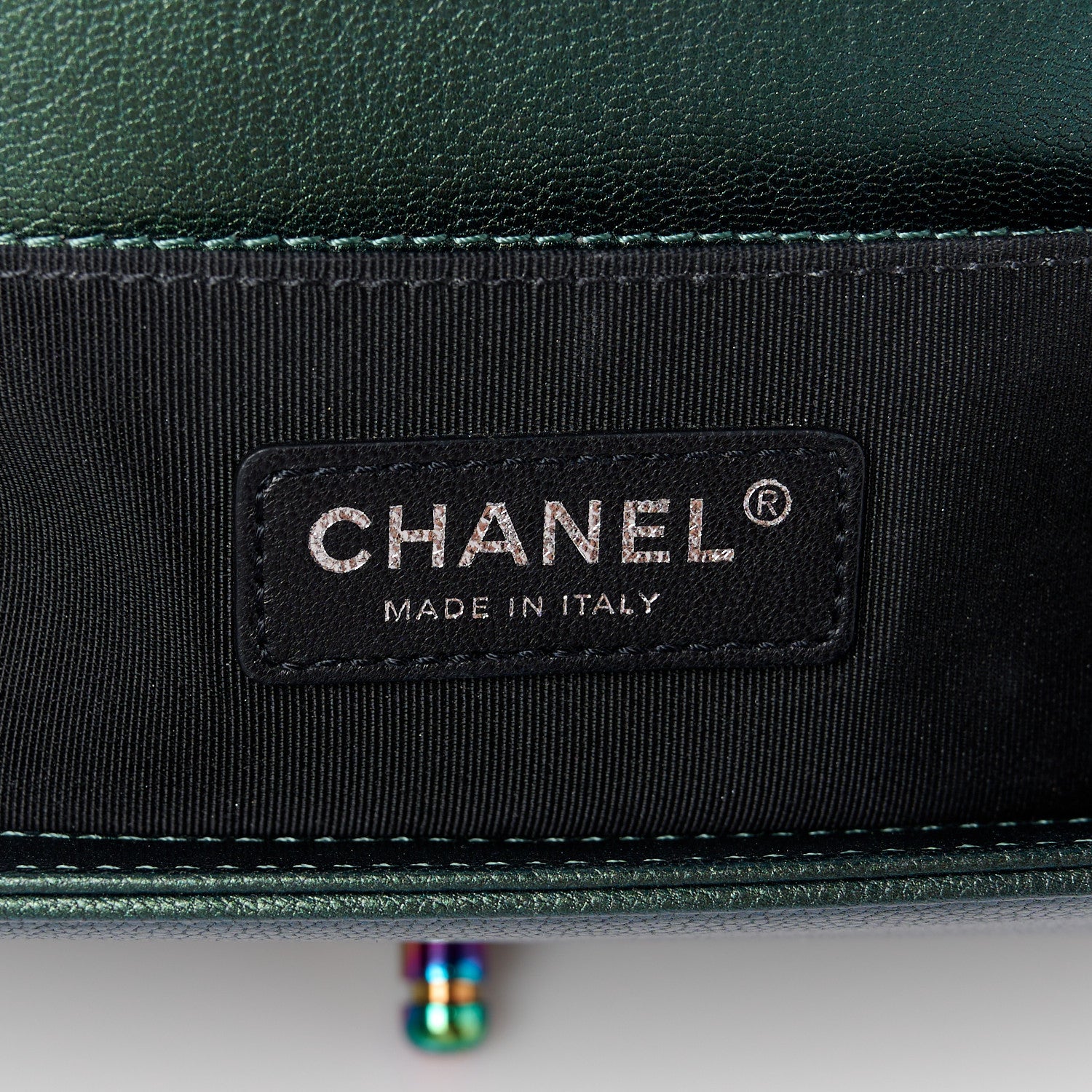 Chanel Iridescent Goatskin Quilted Medium Boy Flap Green 5 of 9