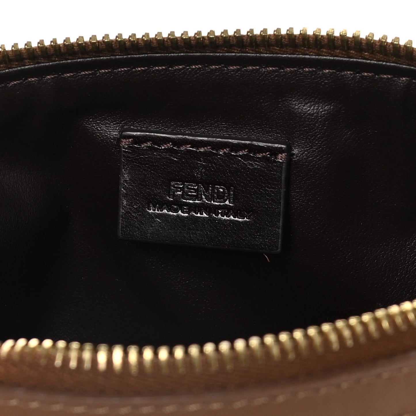 Pequin Vitello Pouch Tobacco Foresta