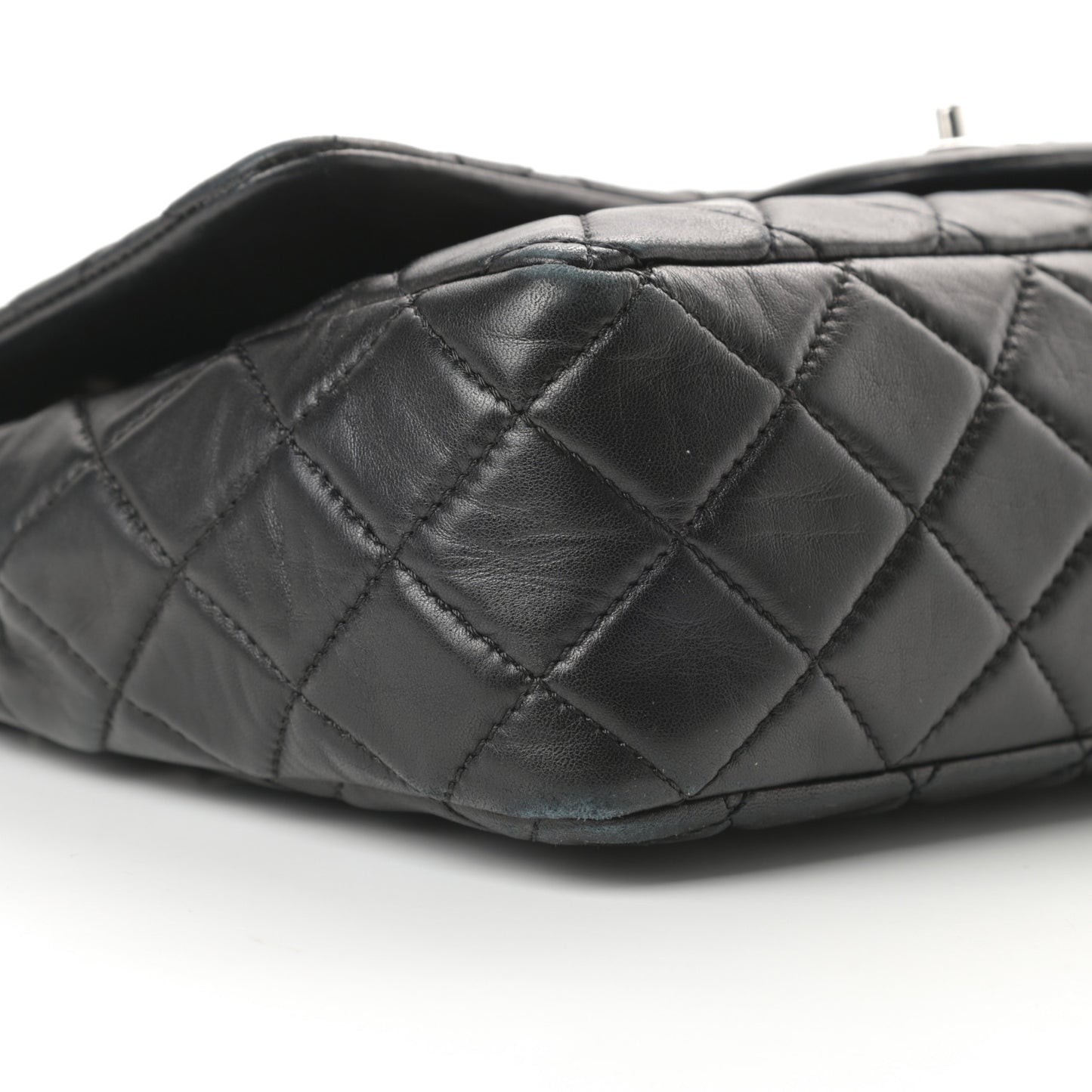 Lambskin Quilted Jumbo Single Flap Black