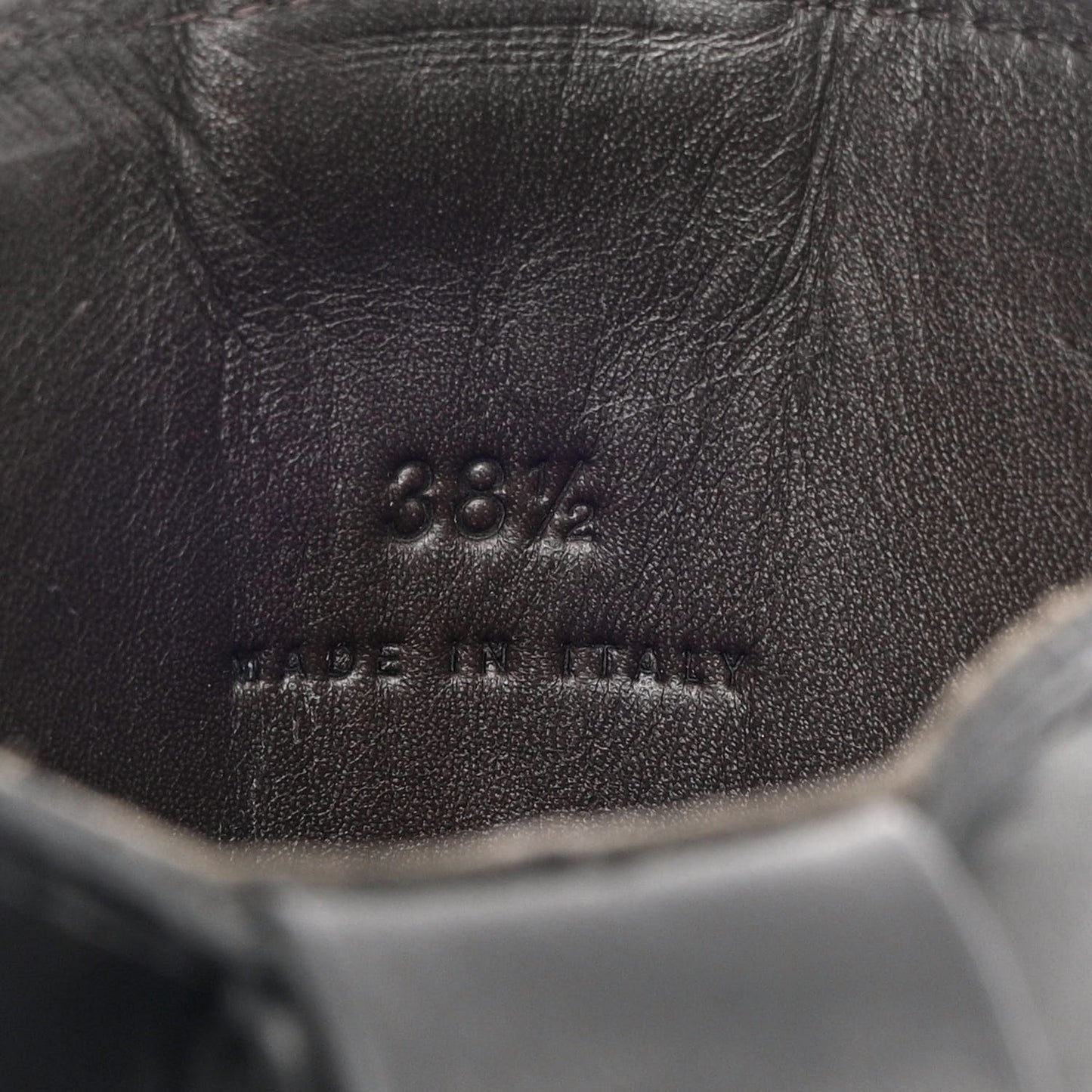 Calfskin The Tire Chelsea Boots 38.5 Black Grass