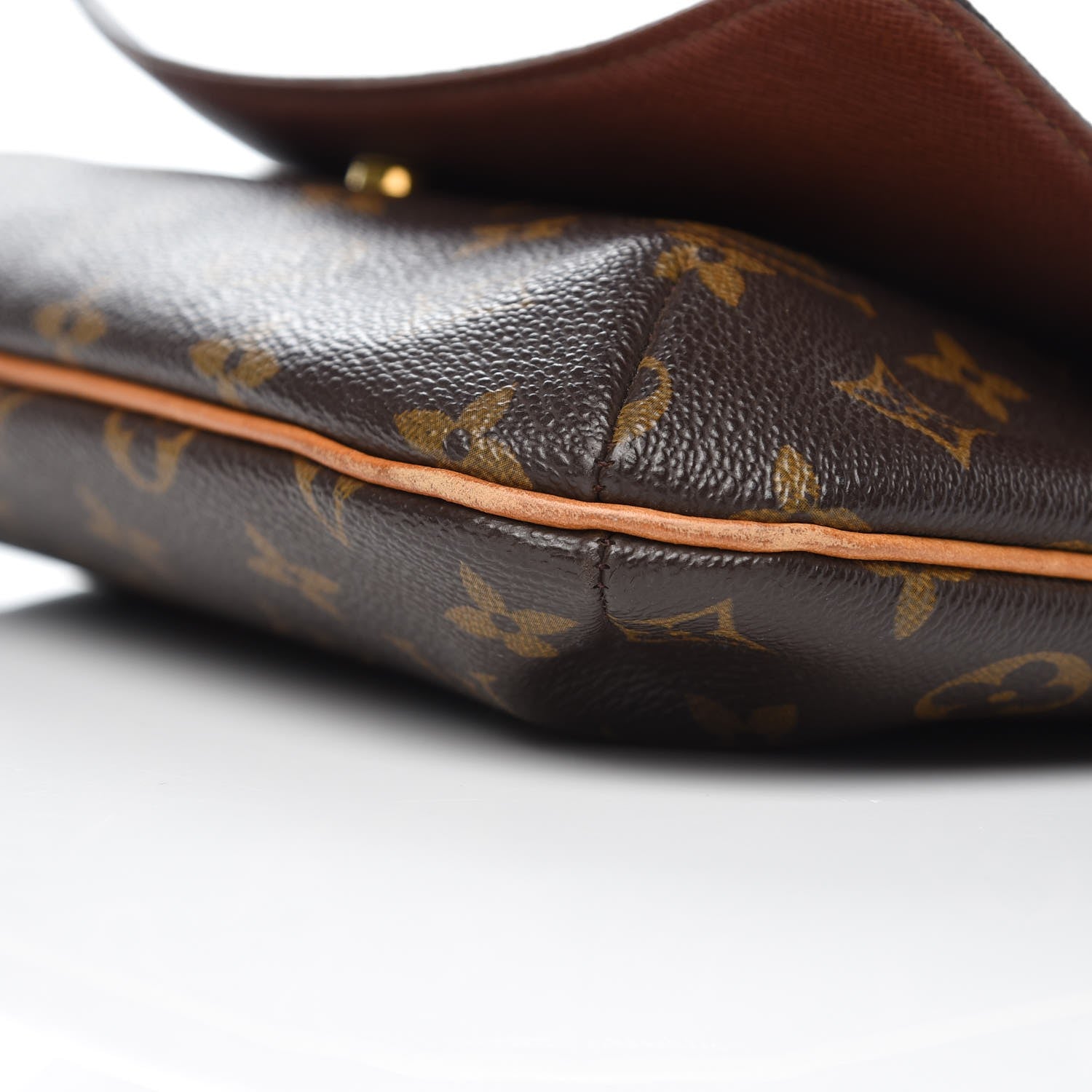 Louis Vuitton Monogram Musette Tango 9 of 11