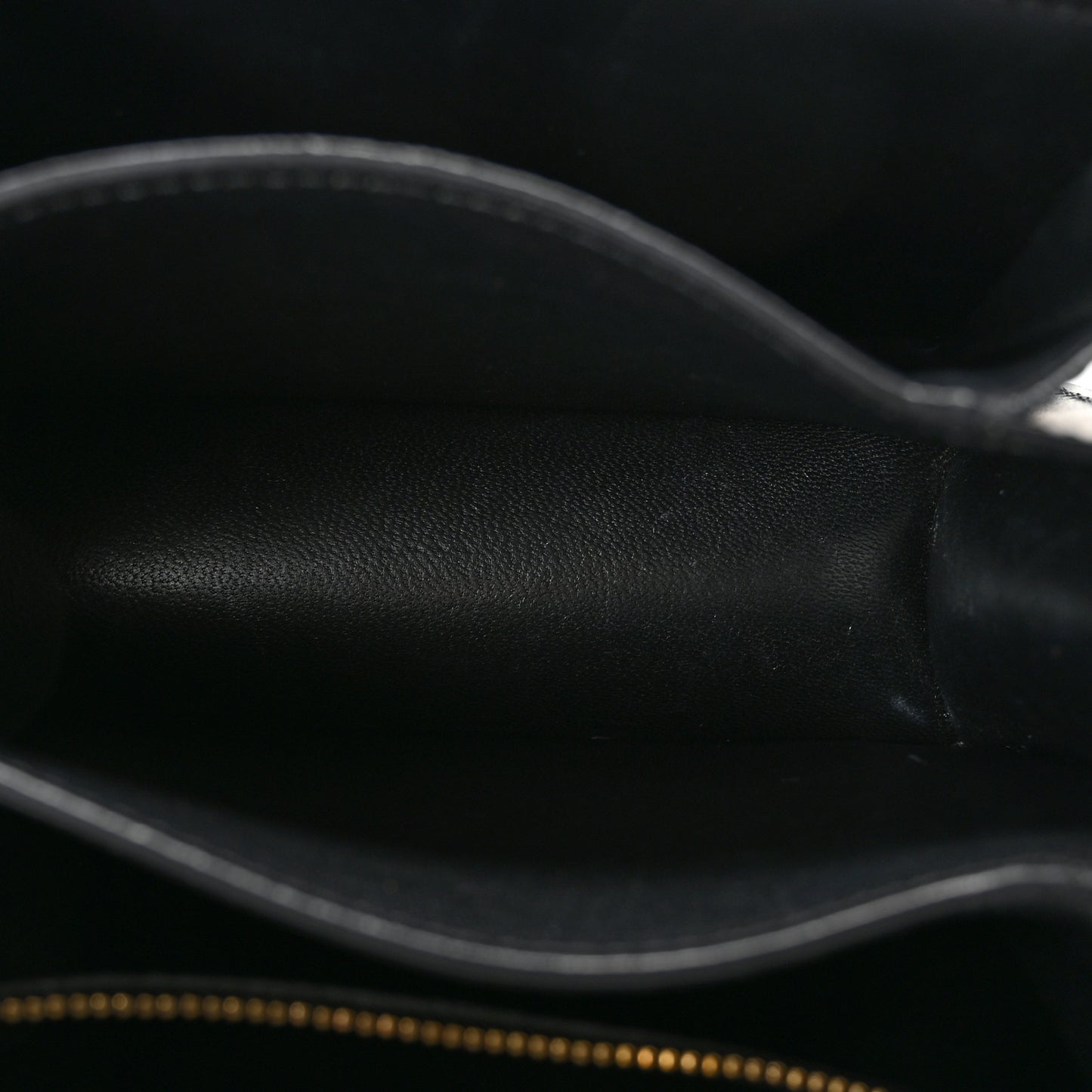 Box Calfskin Small Classic Box Flap Bag Black