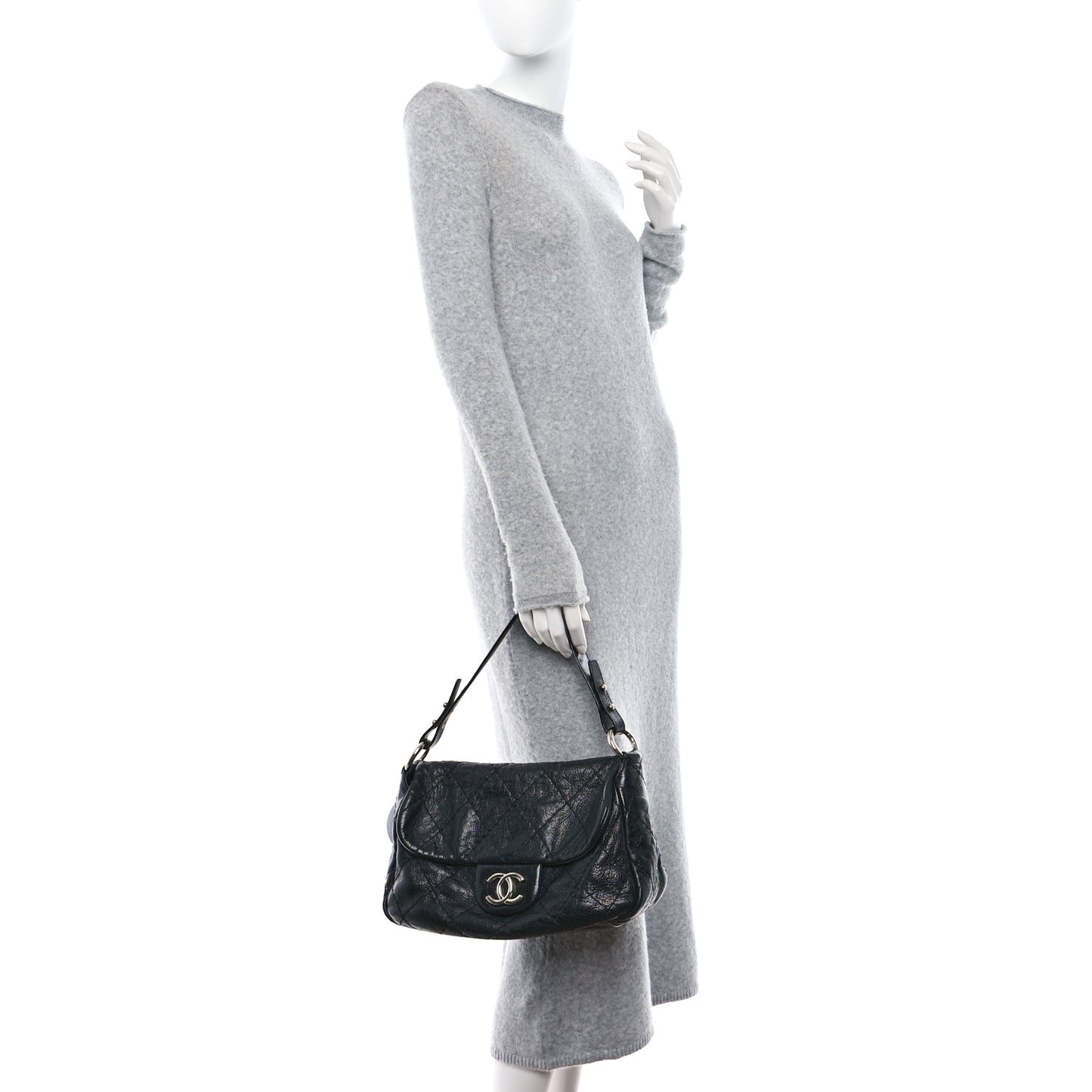 Glazed Calfskin Stitched On The Road Flap Black