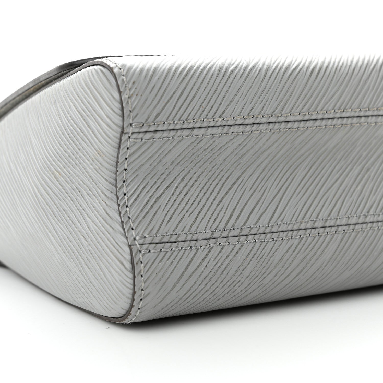 Louis Vuitton Epi Twist Shoulder Bag MM Gris Cloudy 9 of 15