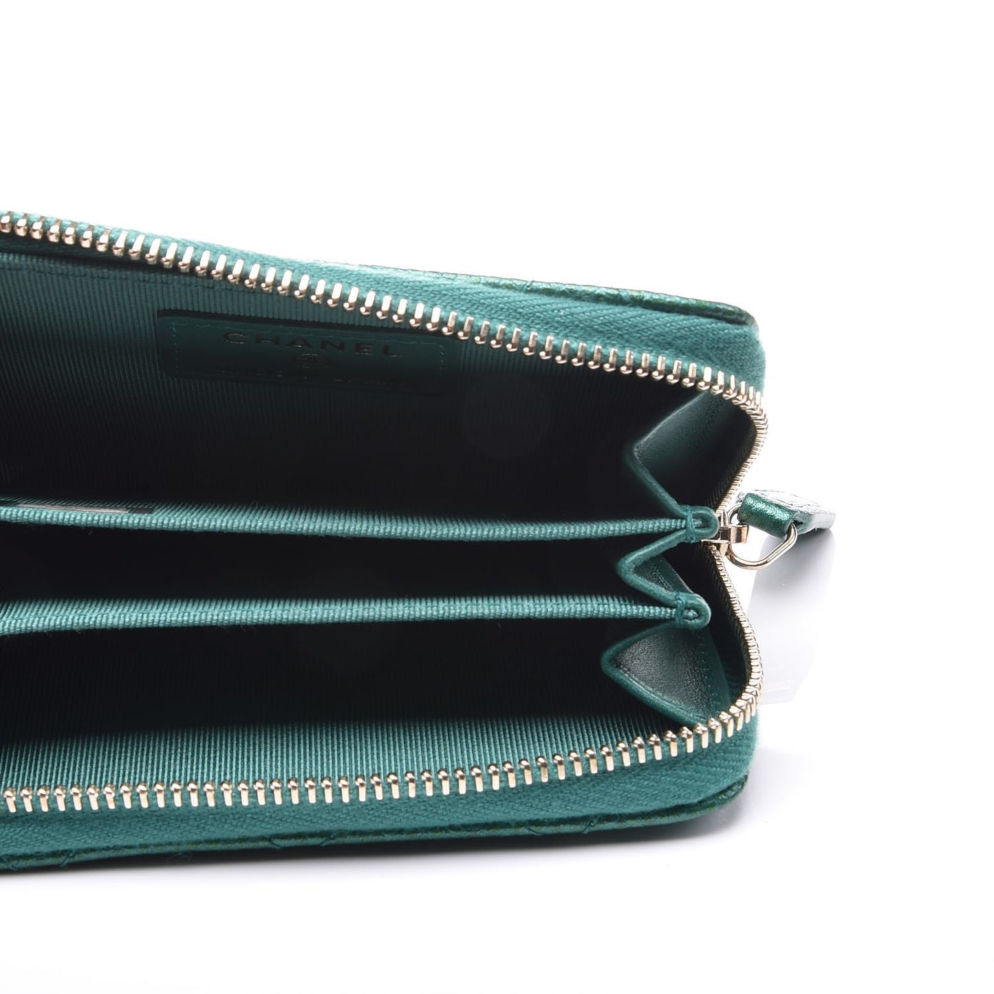 Metallic Caviar Quilted Zip Coin Purse Green
