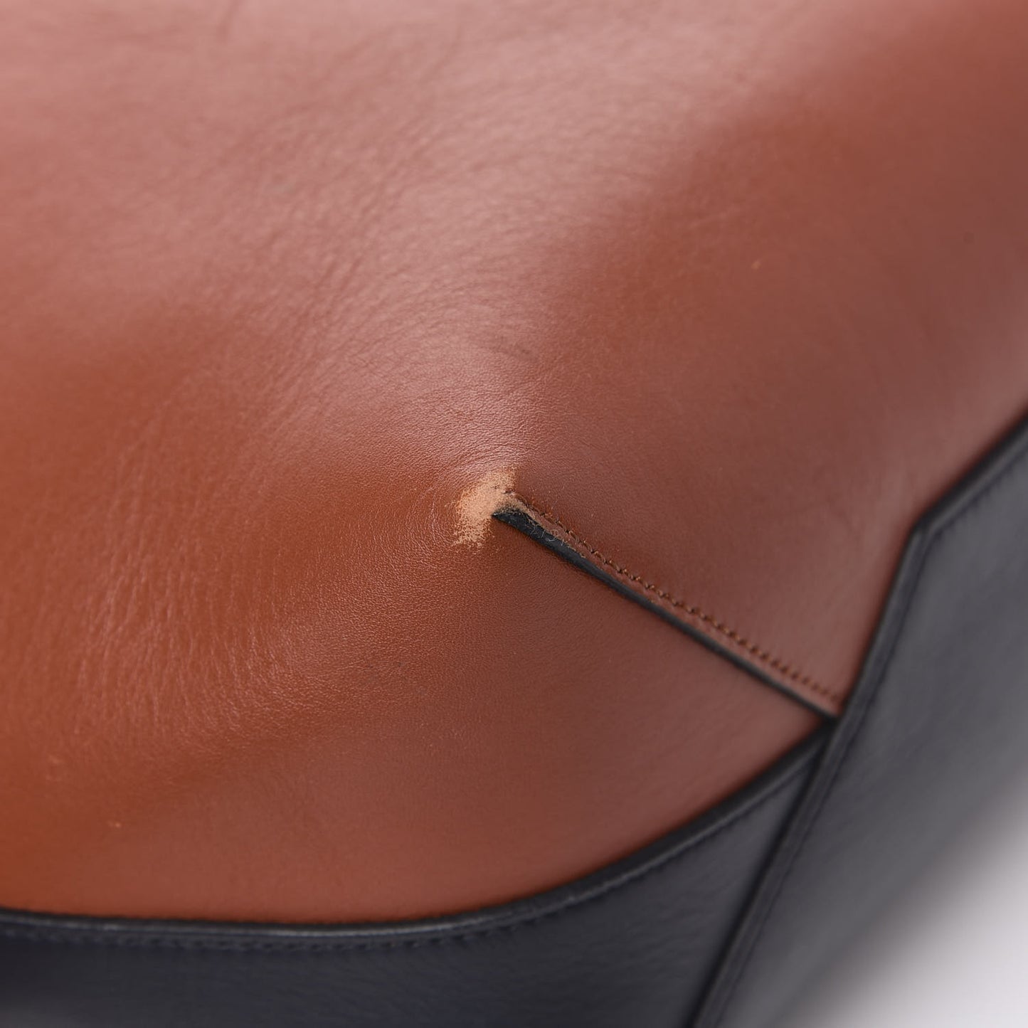 Shiny Smooth Calfskin Small Twisted Cabas Black Light Copper