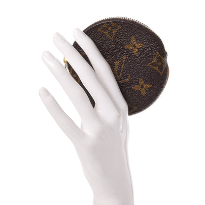 Louis Vuitton Monogram Round Coin Purse 2 of 7