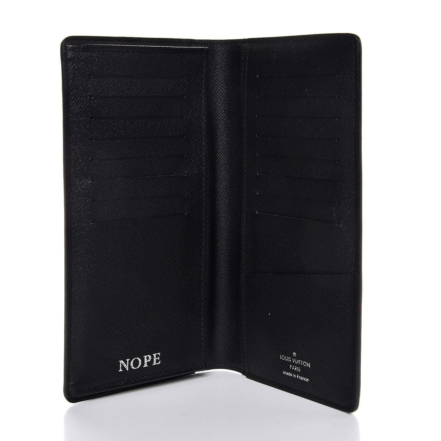 Damier Graphite Brazza Wallet