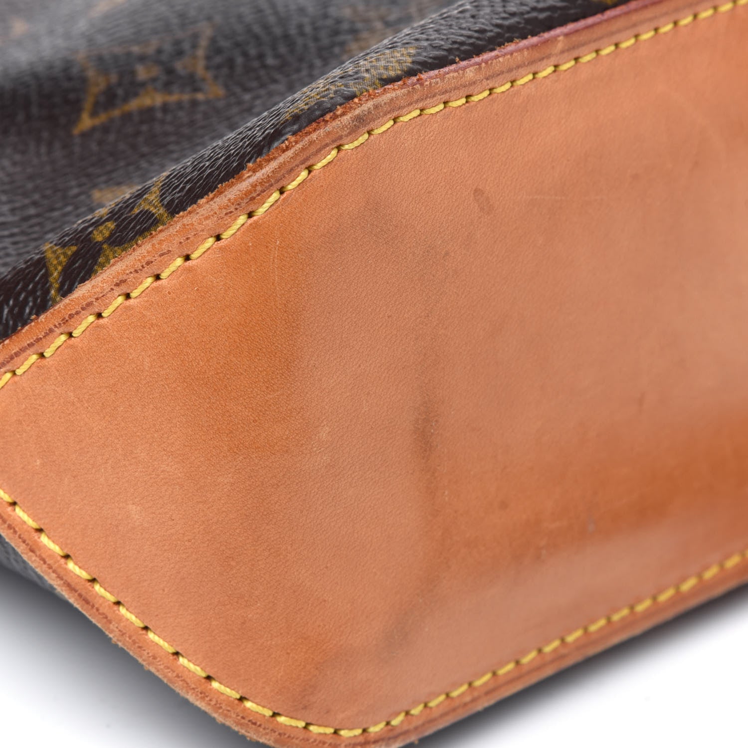 Louis Vuitton Monogram Trotteur 12 of 23
