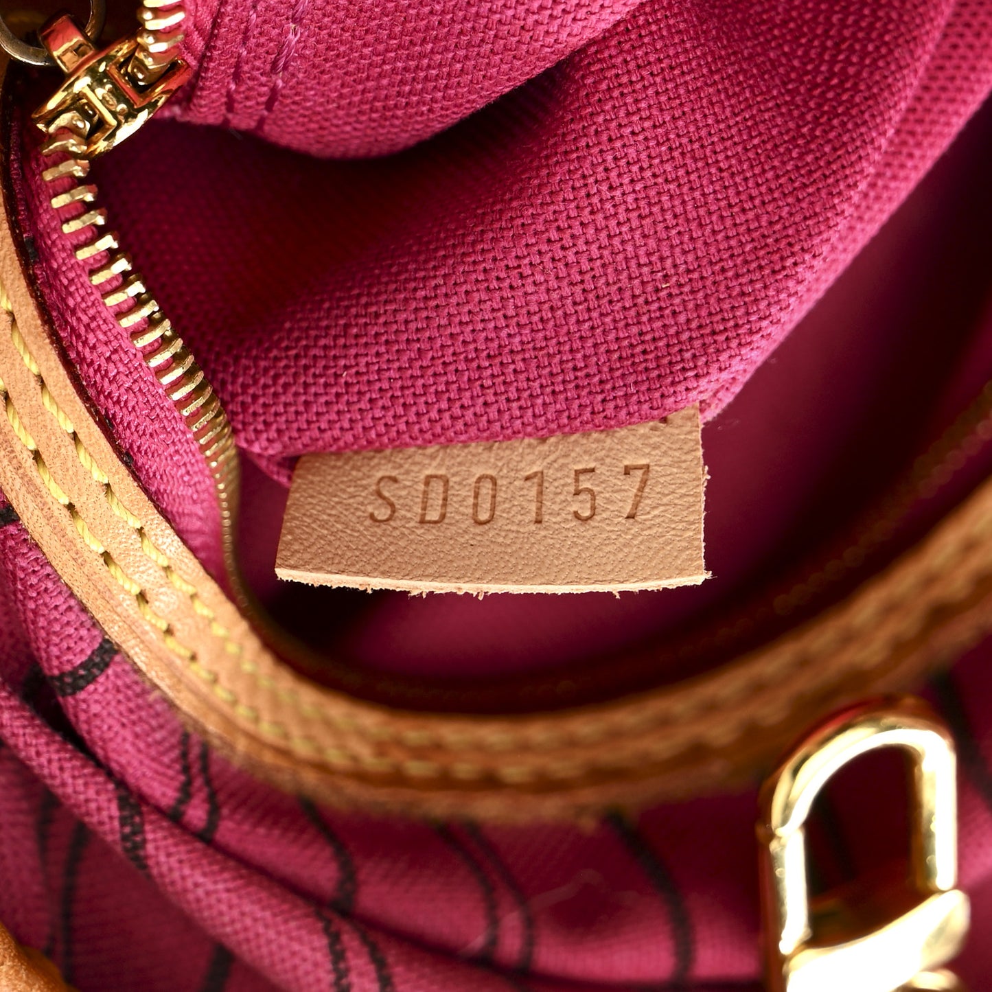 Monogram Delightful MM Pivoine
