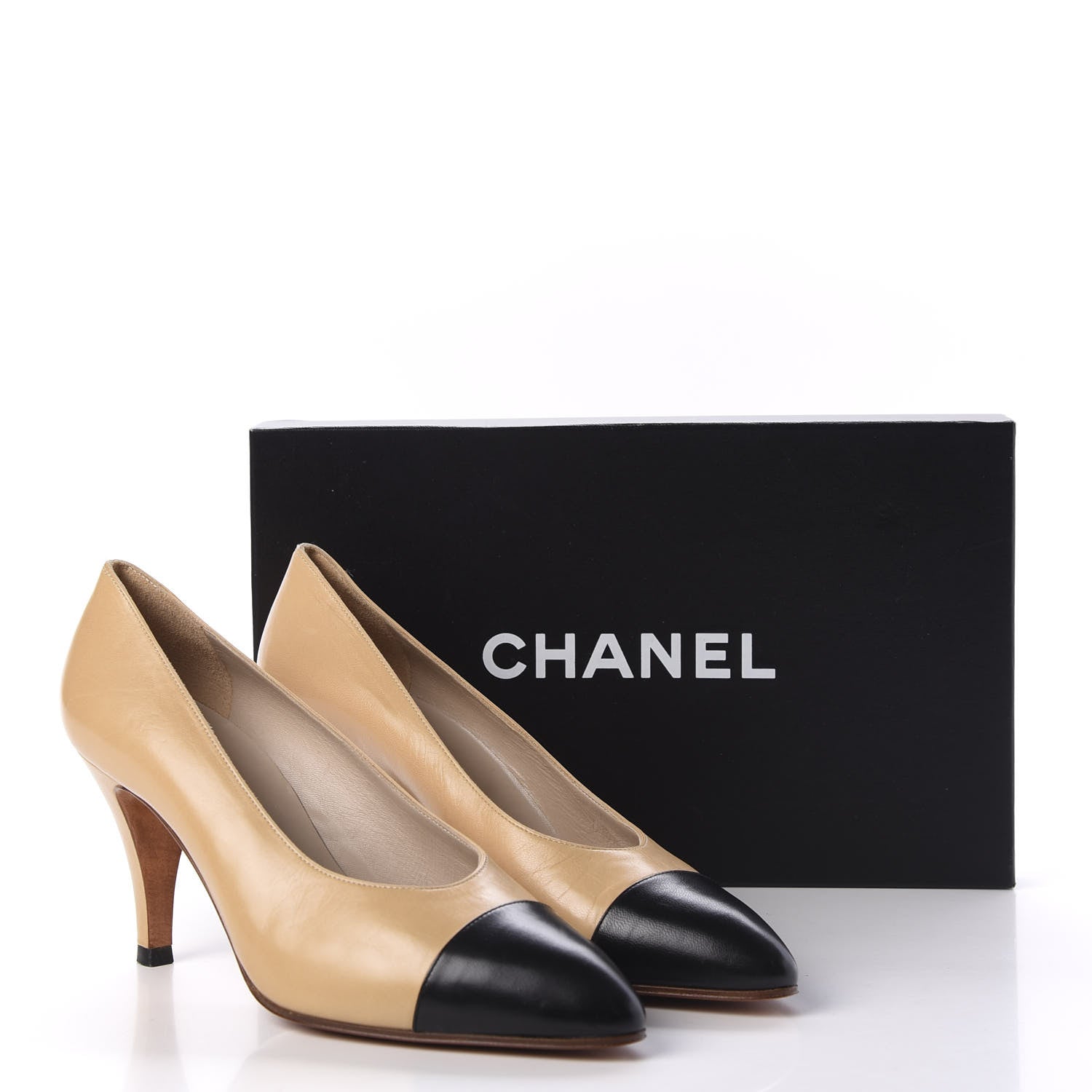 Chanel Lambskin Cap Toe Pumps 38.5 Beige Black 10 of 10