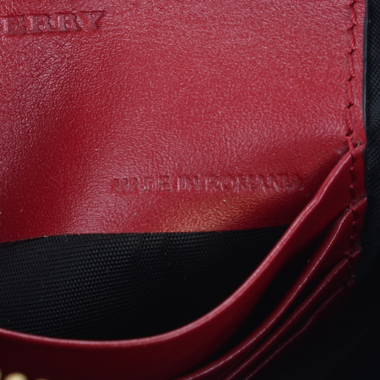 Burberry Signature Grain Calfskin Check Embossed Peyton Crossbody Clutch Bag Military Red 8 of 10