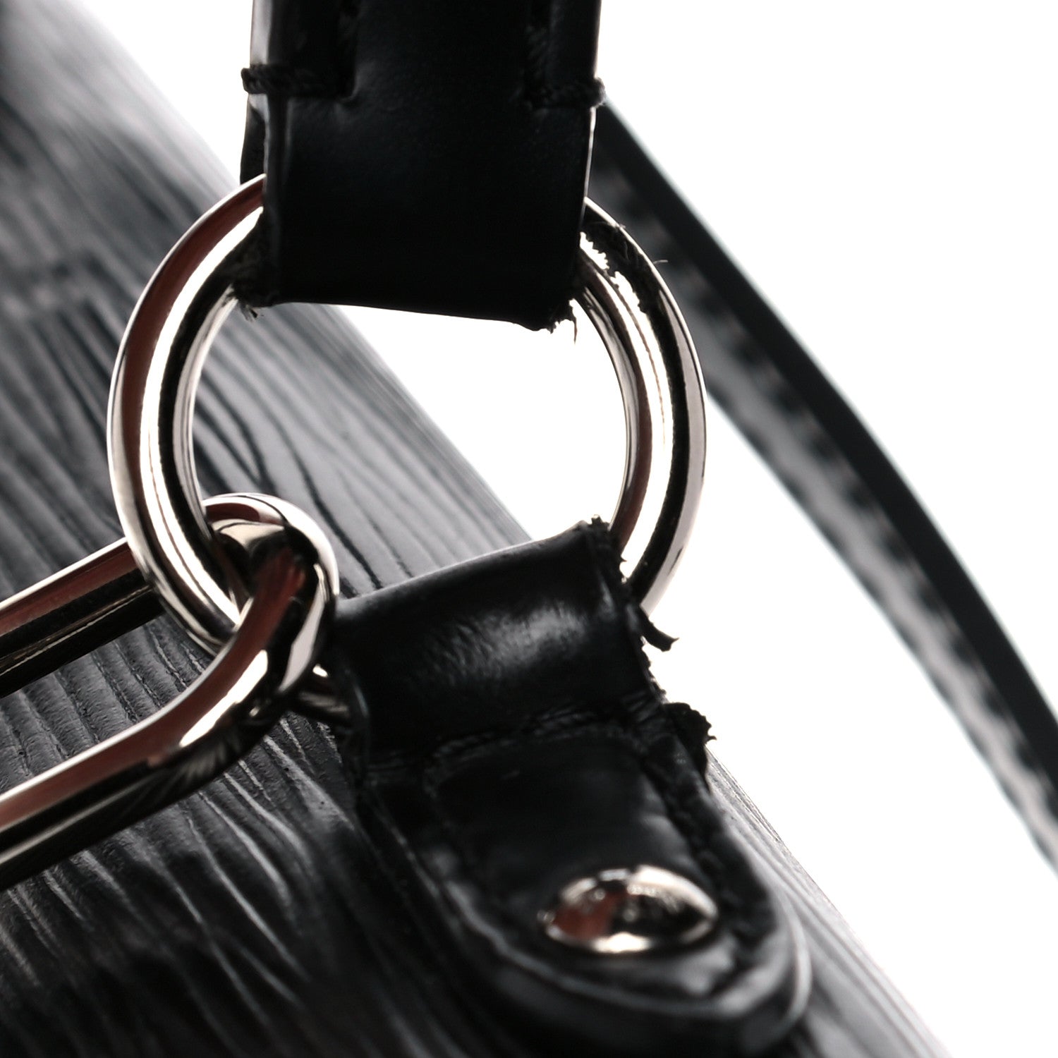 Louis Vuitton Epi Cluny BB Black 22 of 25