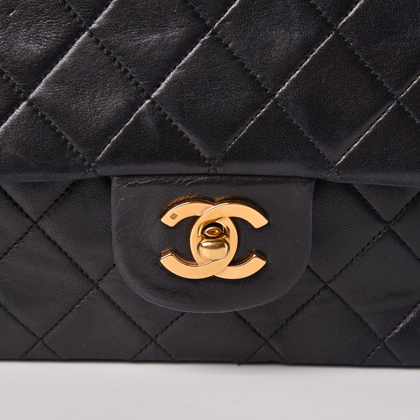 Lambskin Quilted Medium Double Flap Black