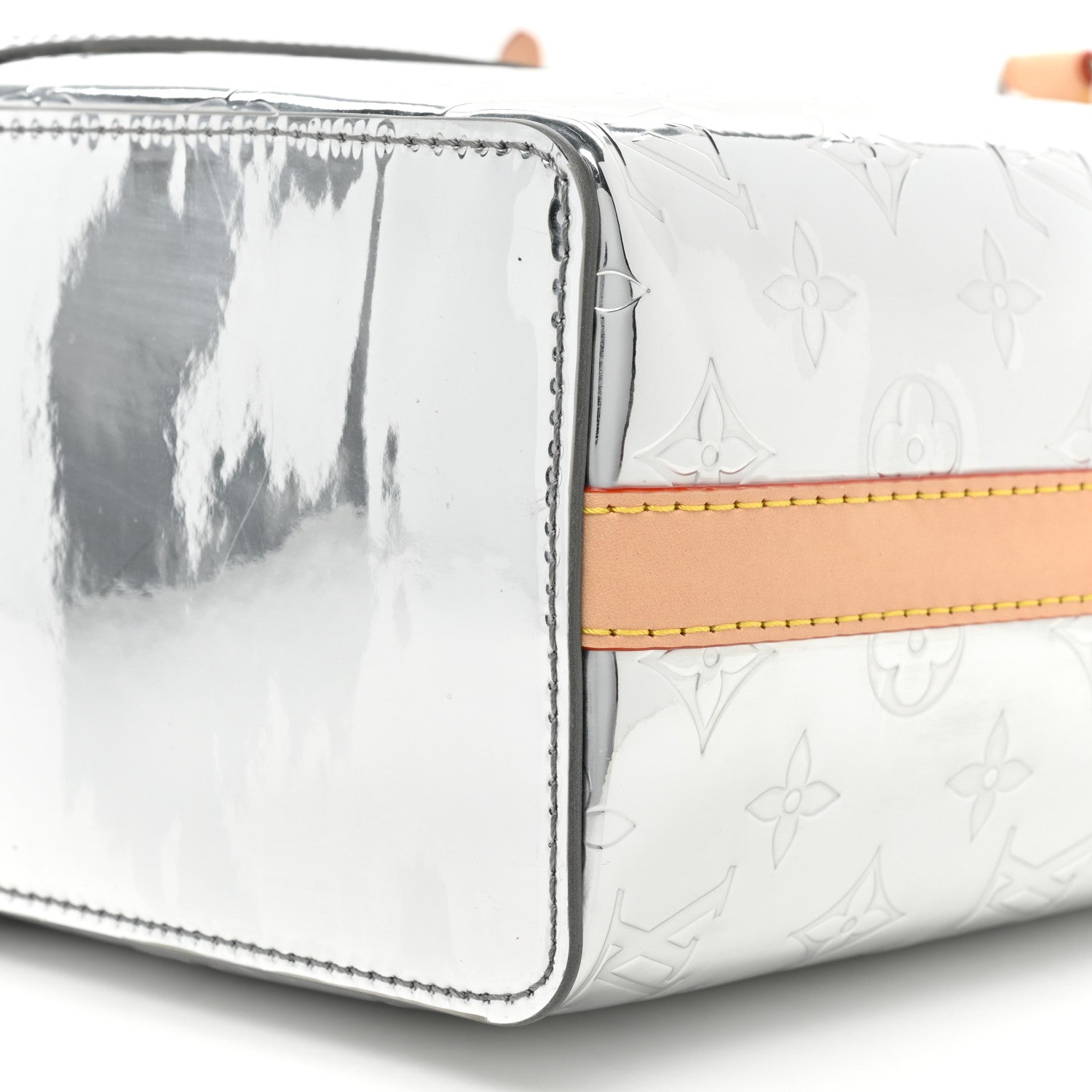 Louis Vuitton Monogram Mirror Neo Porte Documents Voyage 7 of 9