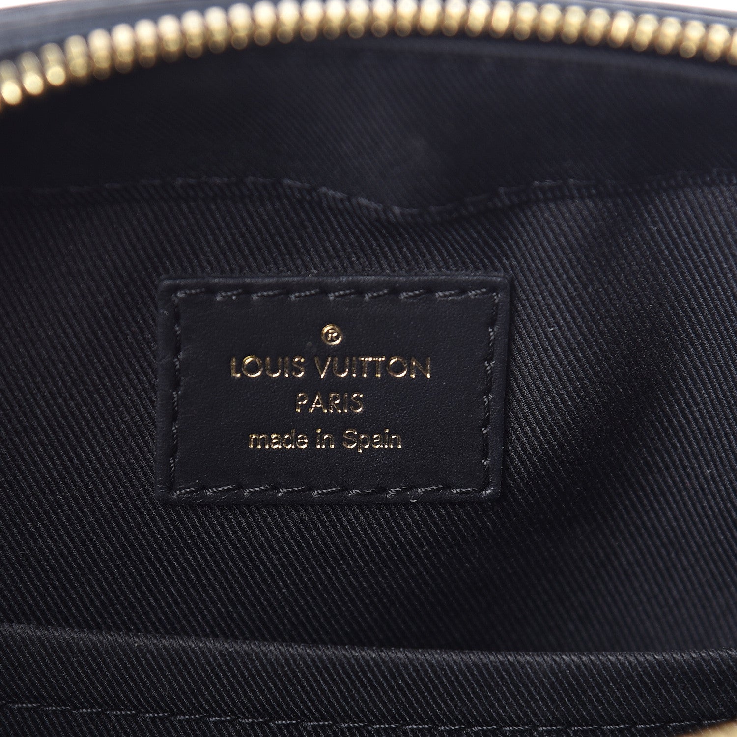 Louis Vuitton Monogram Saintonge Black 6 of 10
