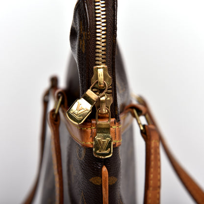 Louis Vuitton Monogram Sac Coussin GM 9 of 9