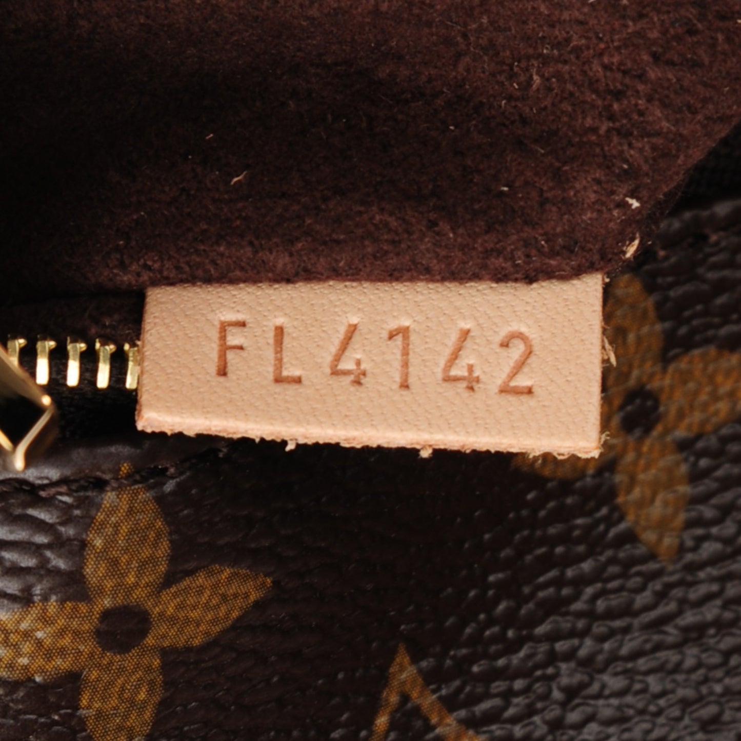 Monogram Metis