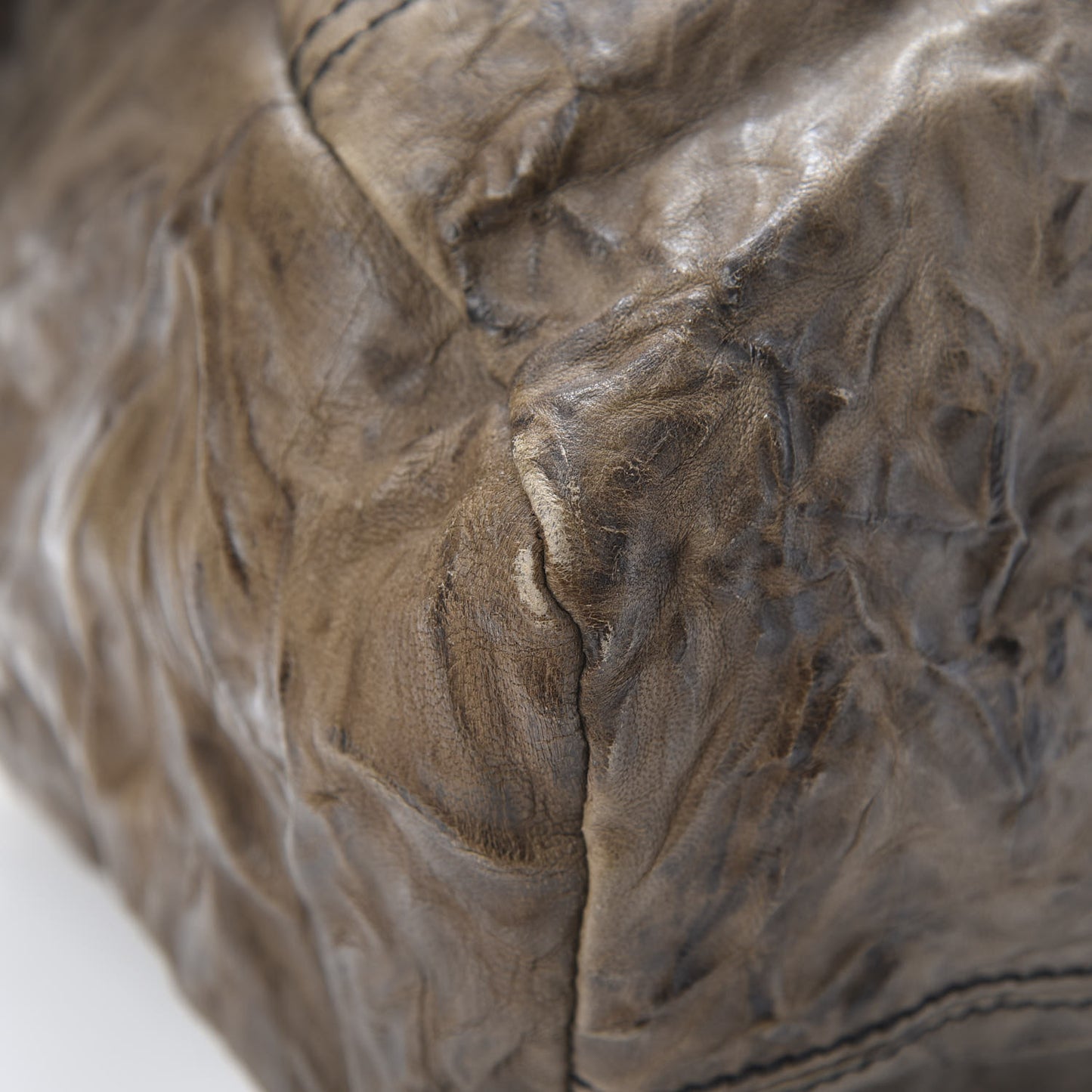 Tumbled Sheepskin Medium Pandora Charcoal