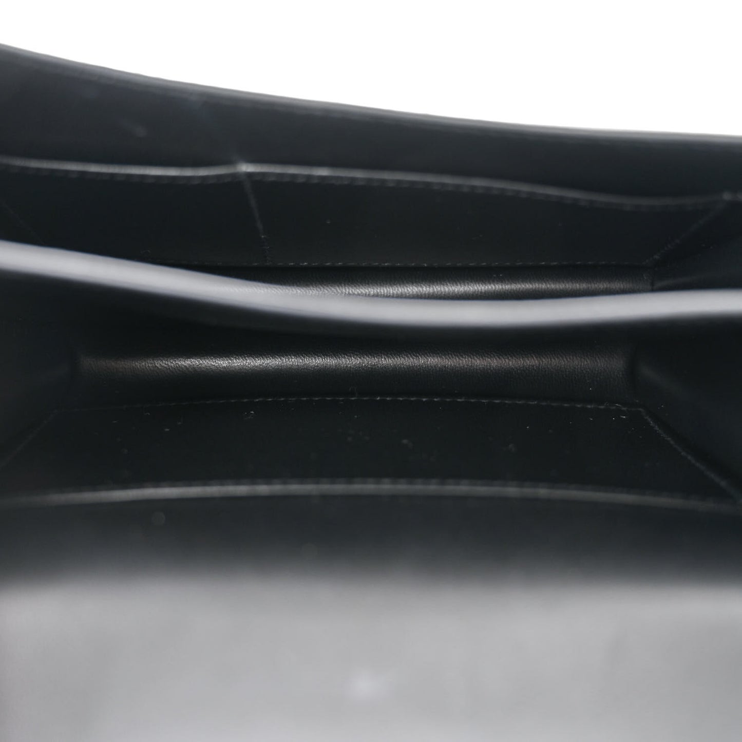 Epsom Constance 18 Black