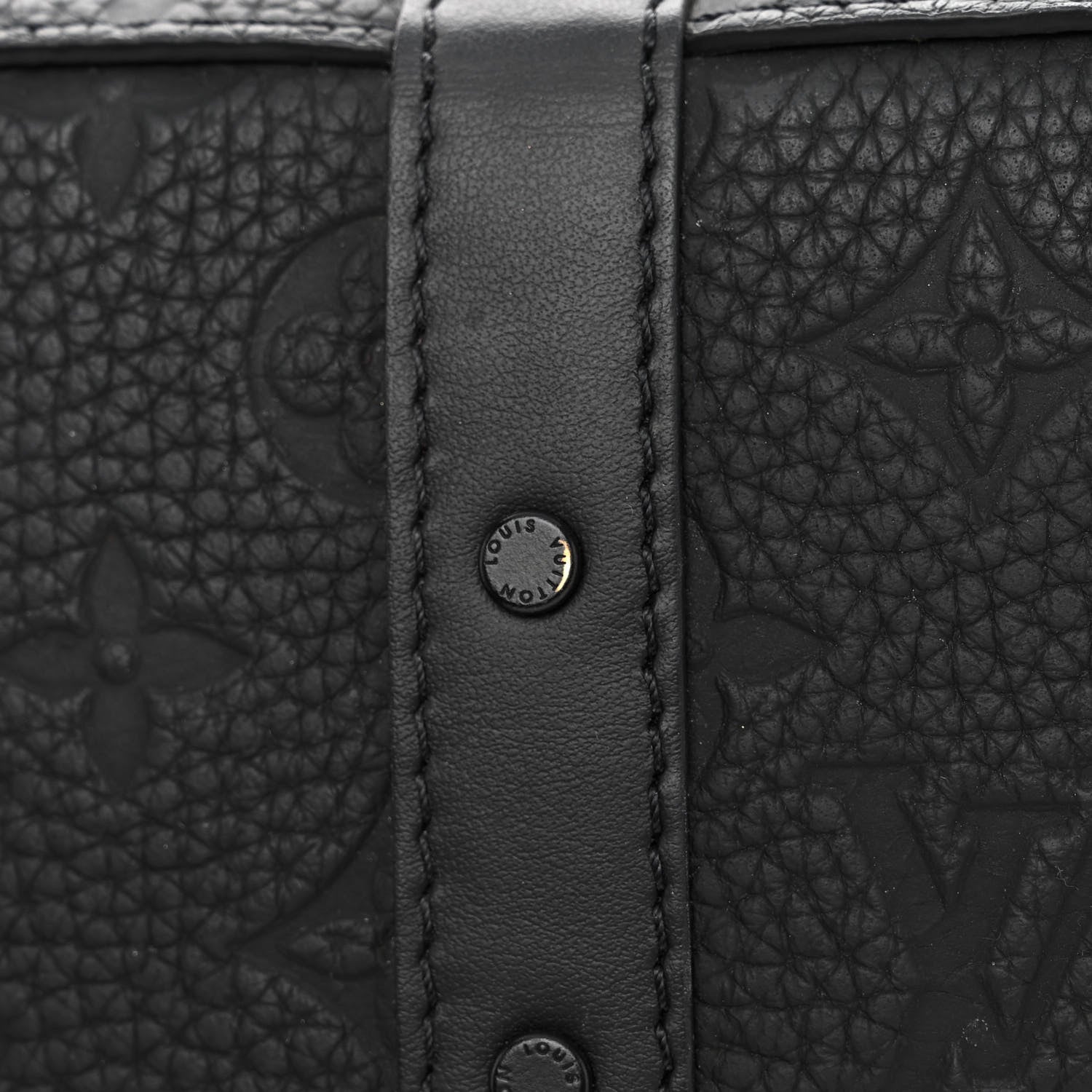Louis Vuitton Taurillon Monogram Trunk Messenger Black 10 of 10