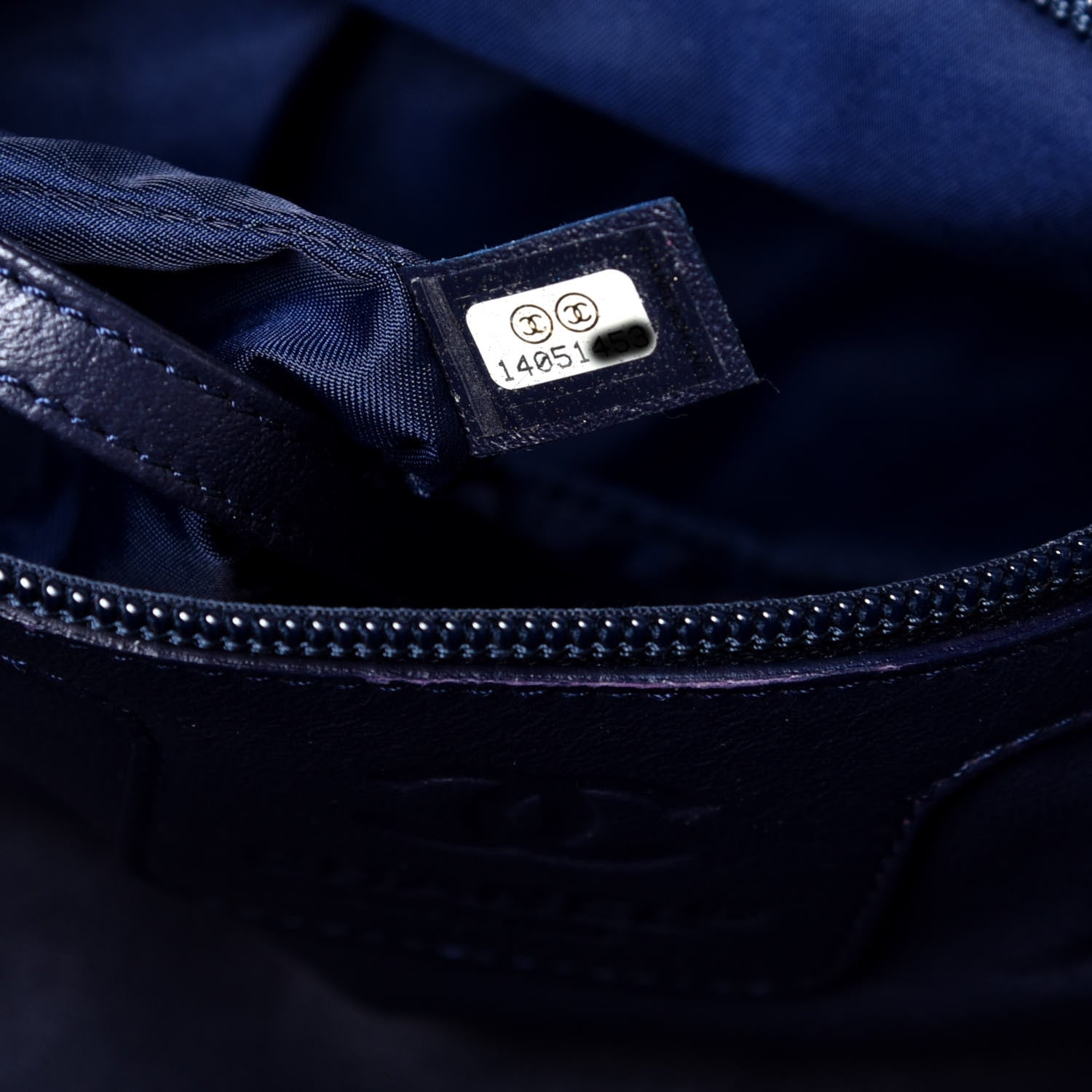 Chanel Caviar Quilted Small Coco Cocoon Tote Dark White 7 of 9