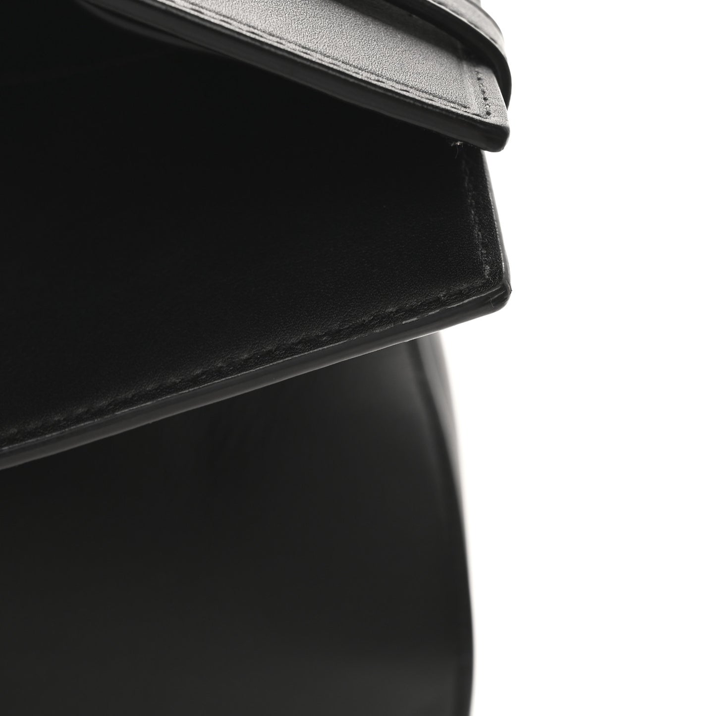 Calfskin Medium Manhattan Shopper Tote Black