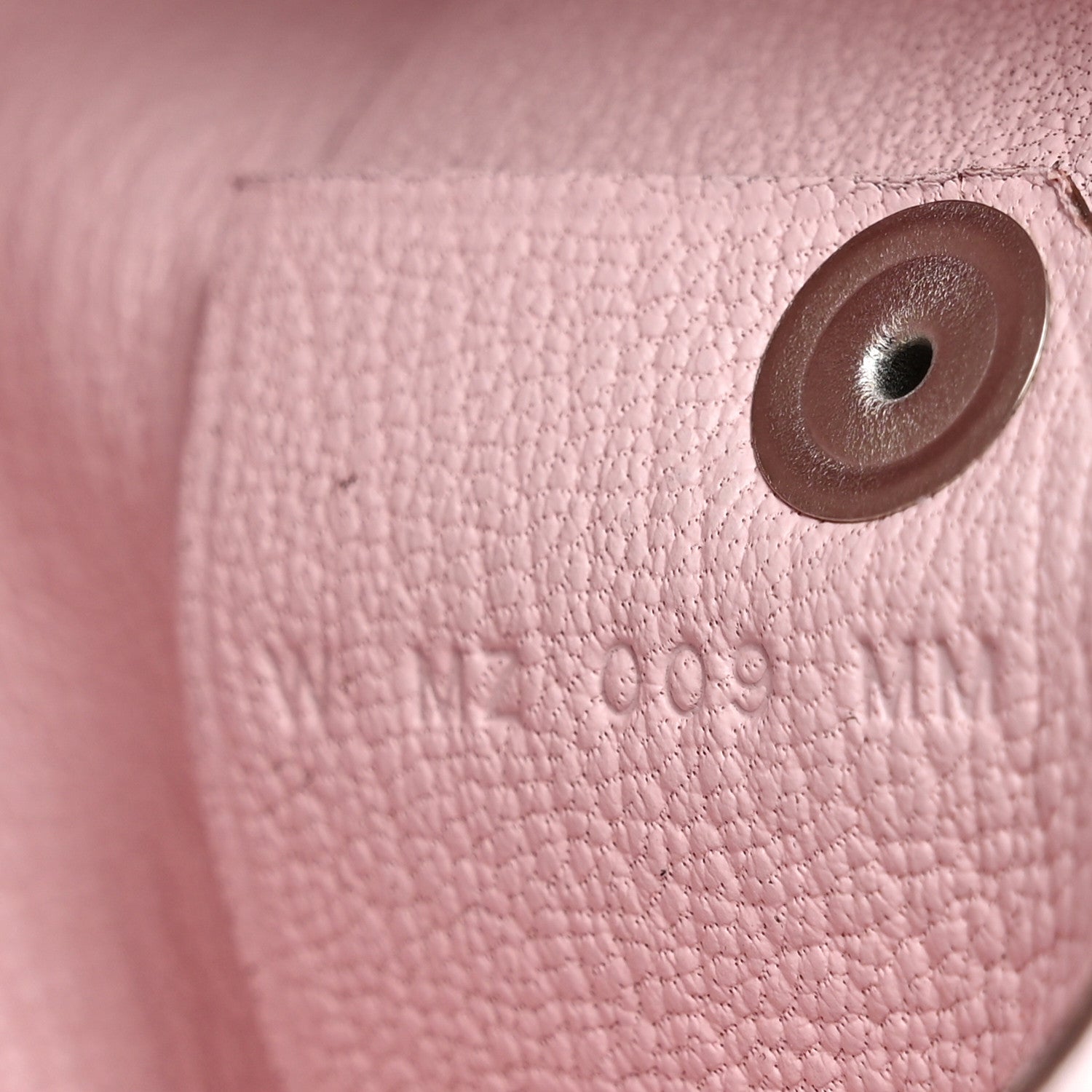 Hermes Chevre Mysore Calvi Card Case Rose Darling 7 of 8